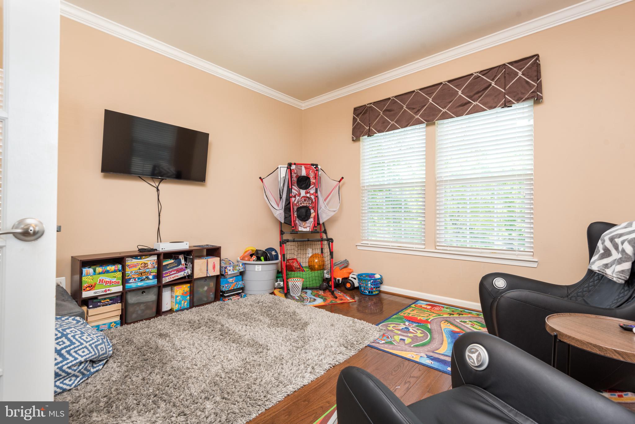 WENTWORTH GREEN - Residential Lease