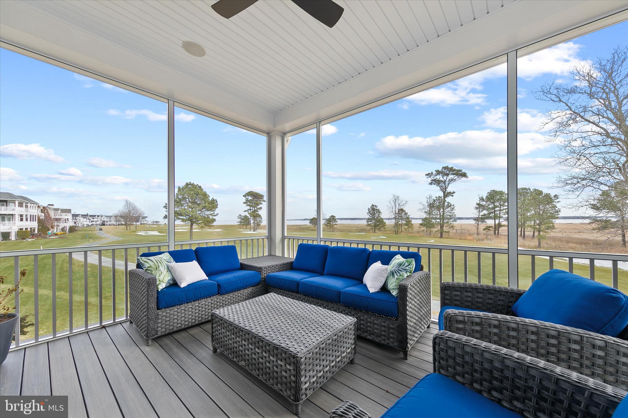 PENINSULA - Residential