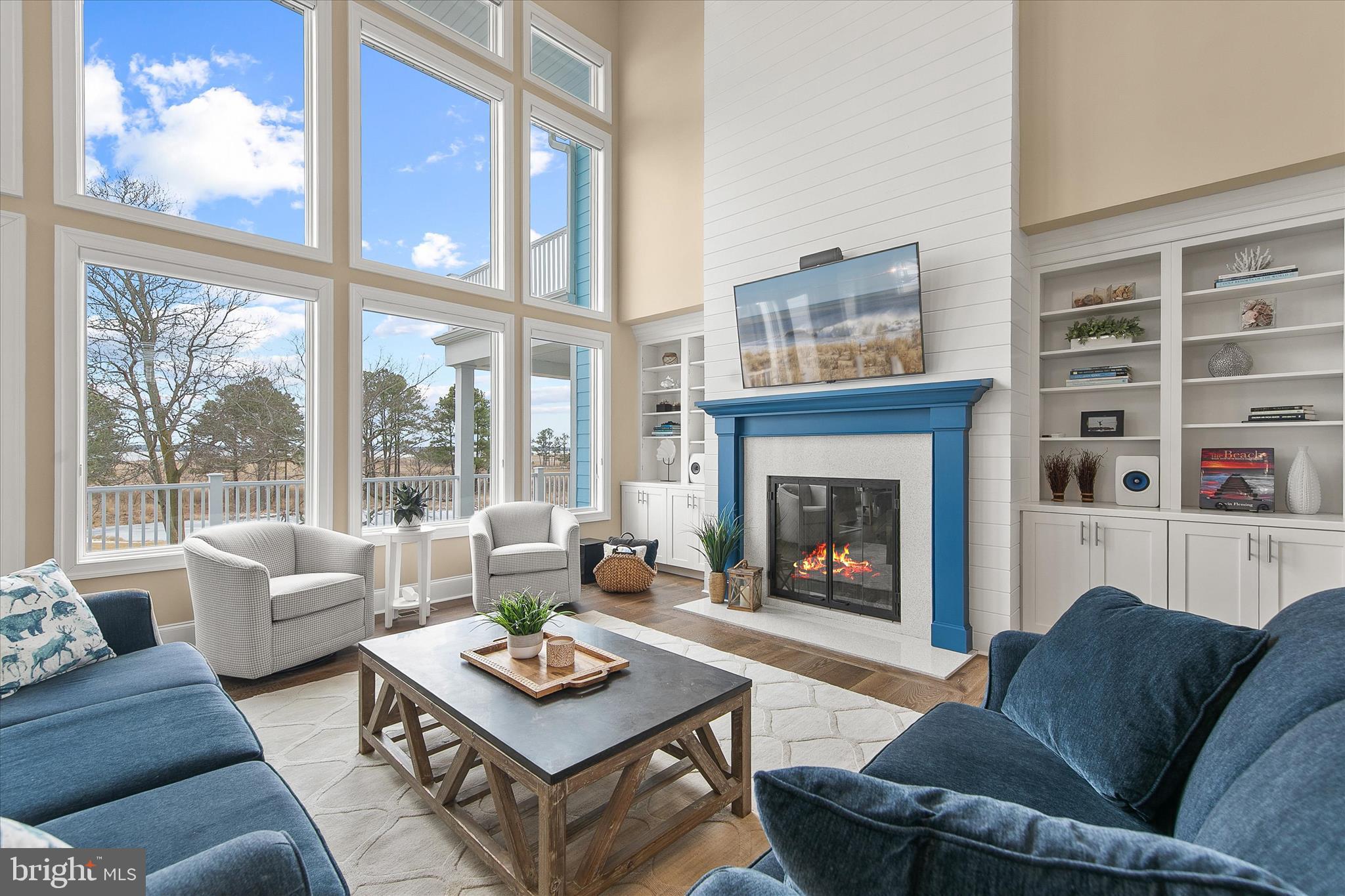 PENINSULA - Residential