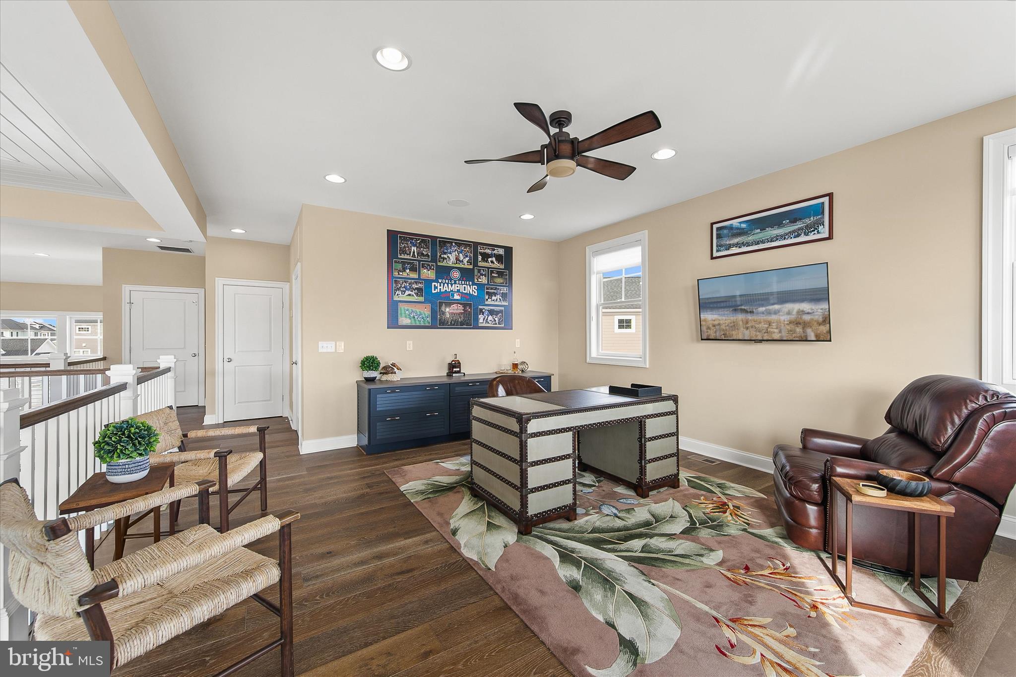 PENINSULA - Residential