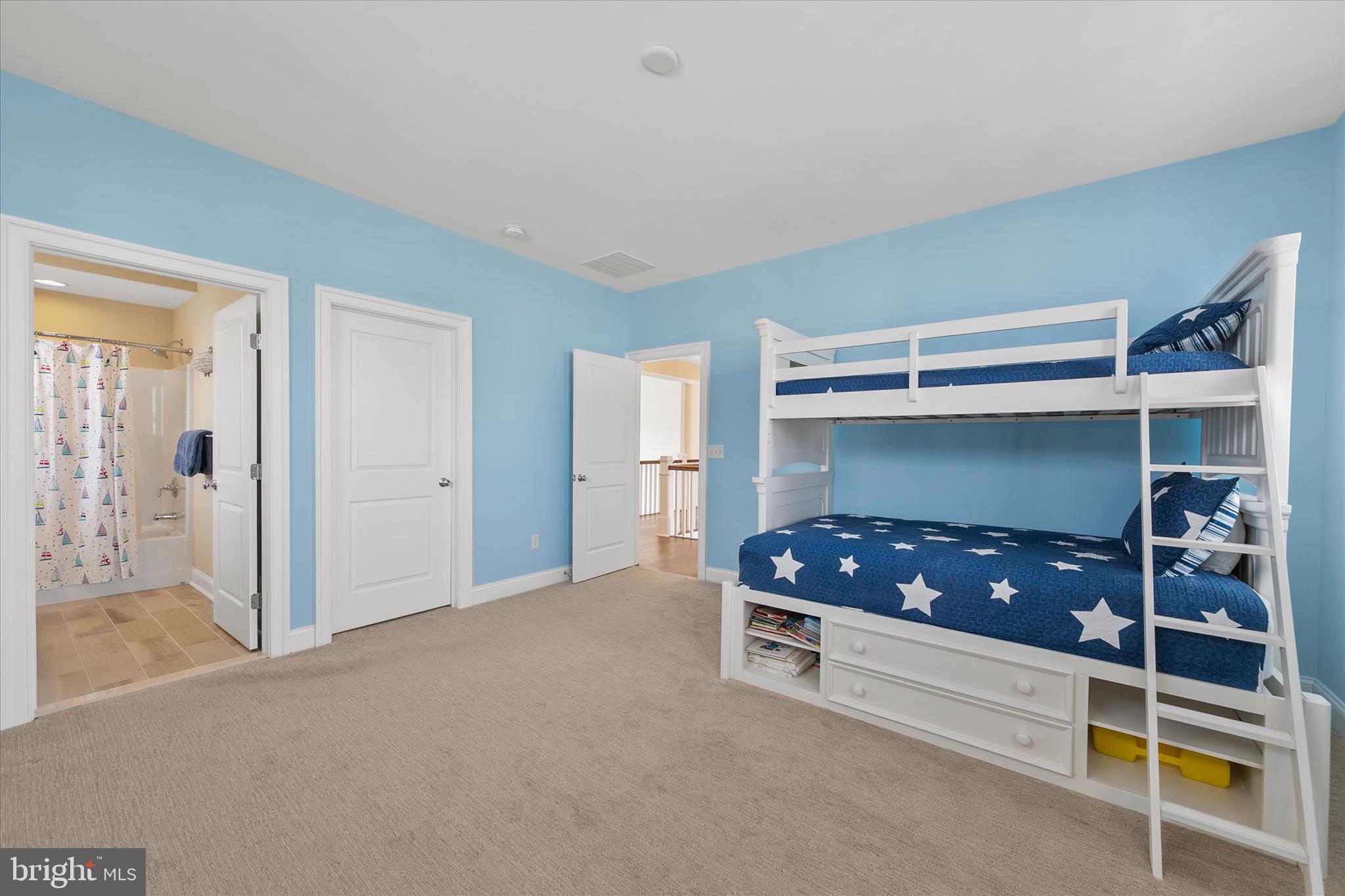 PENINSULA - Residential