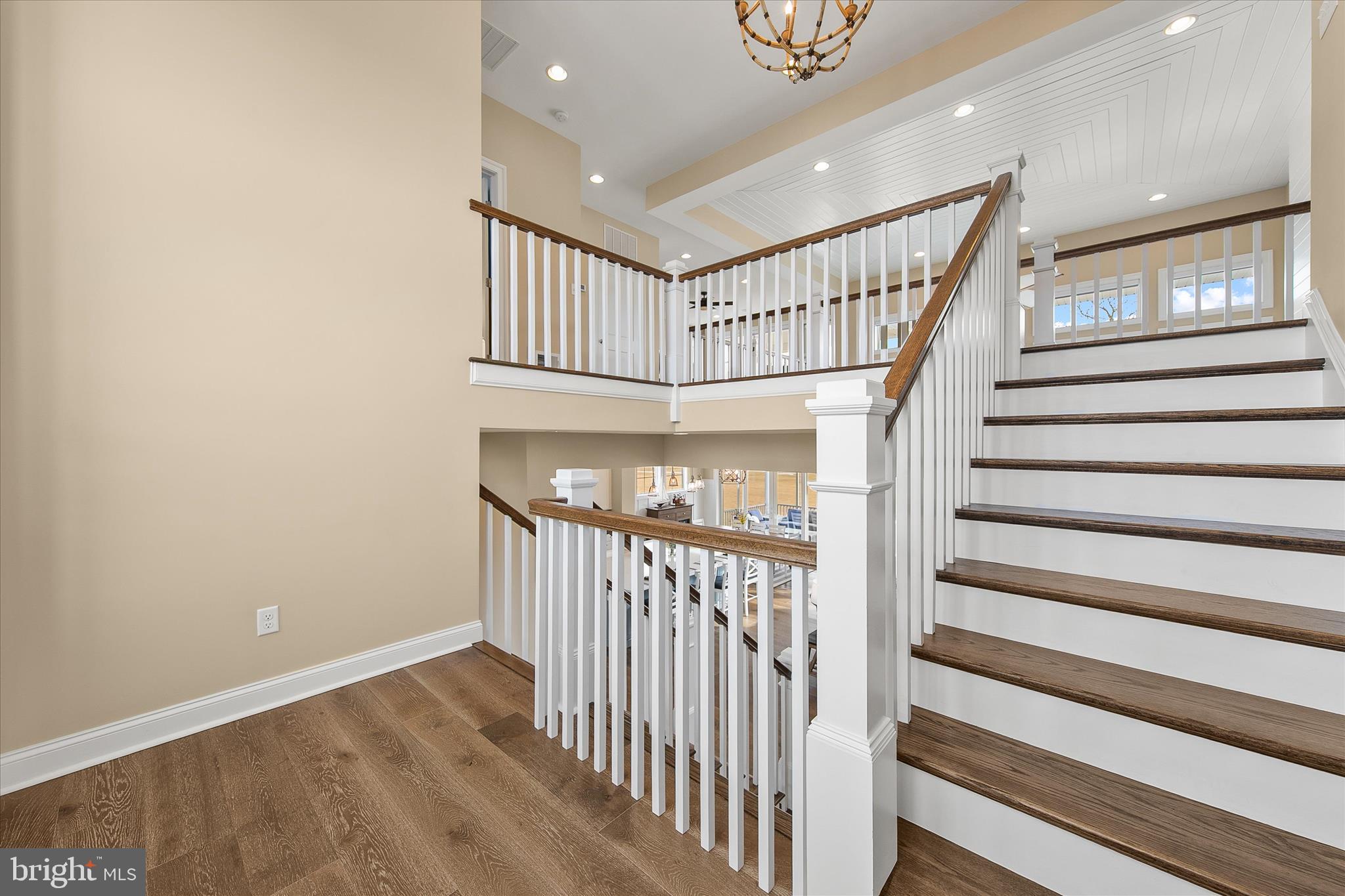 PENINSULA - Residential