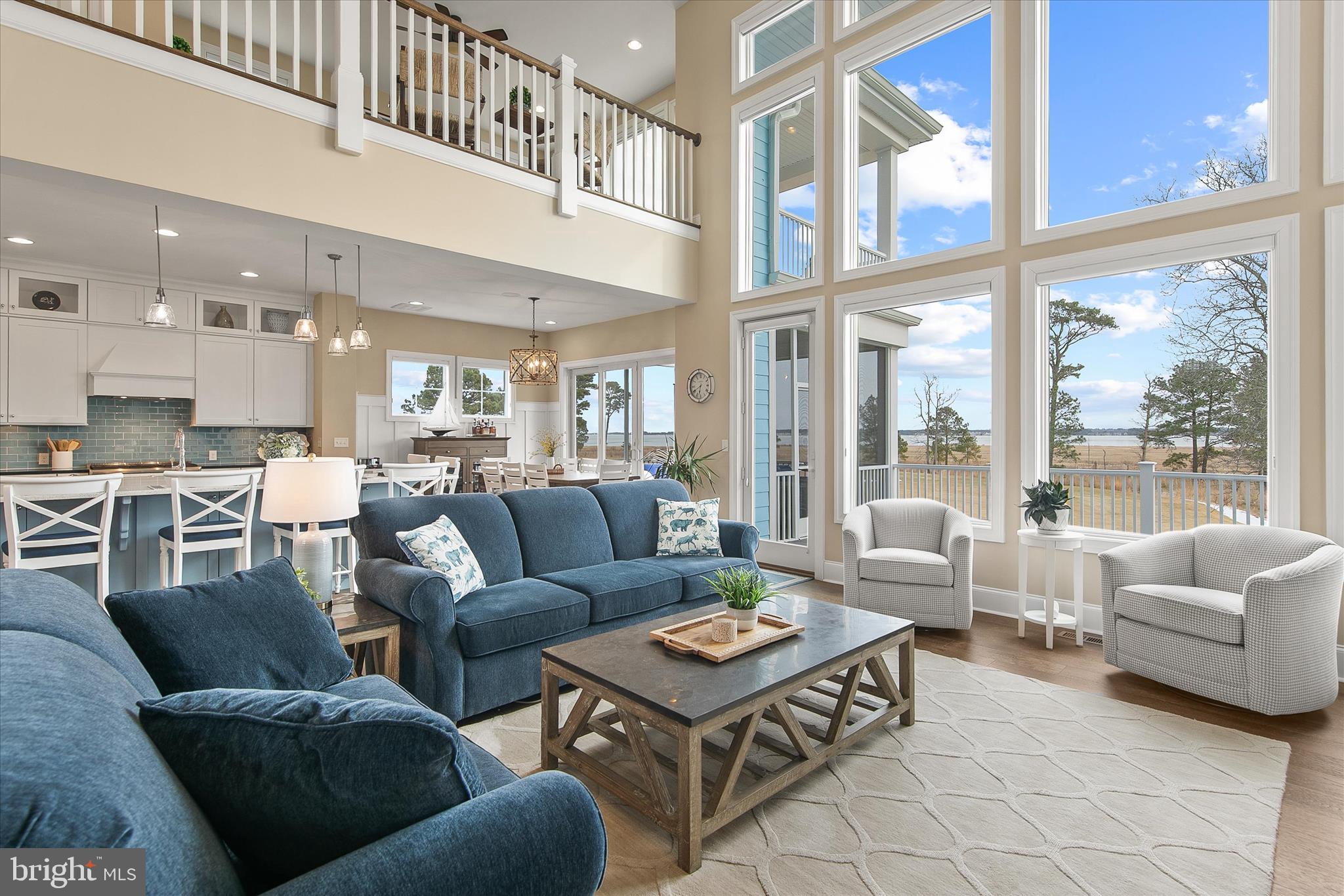 PENINSULA - Residential