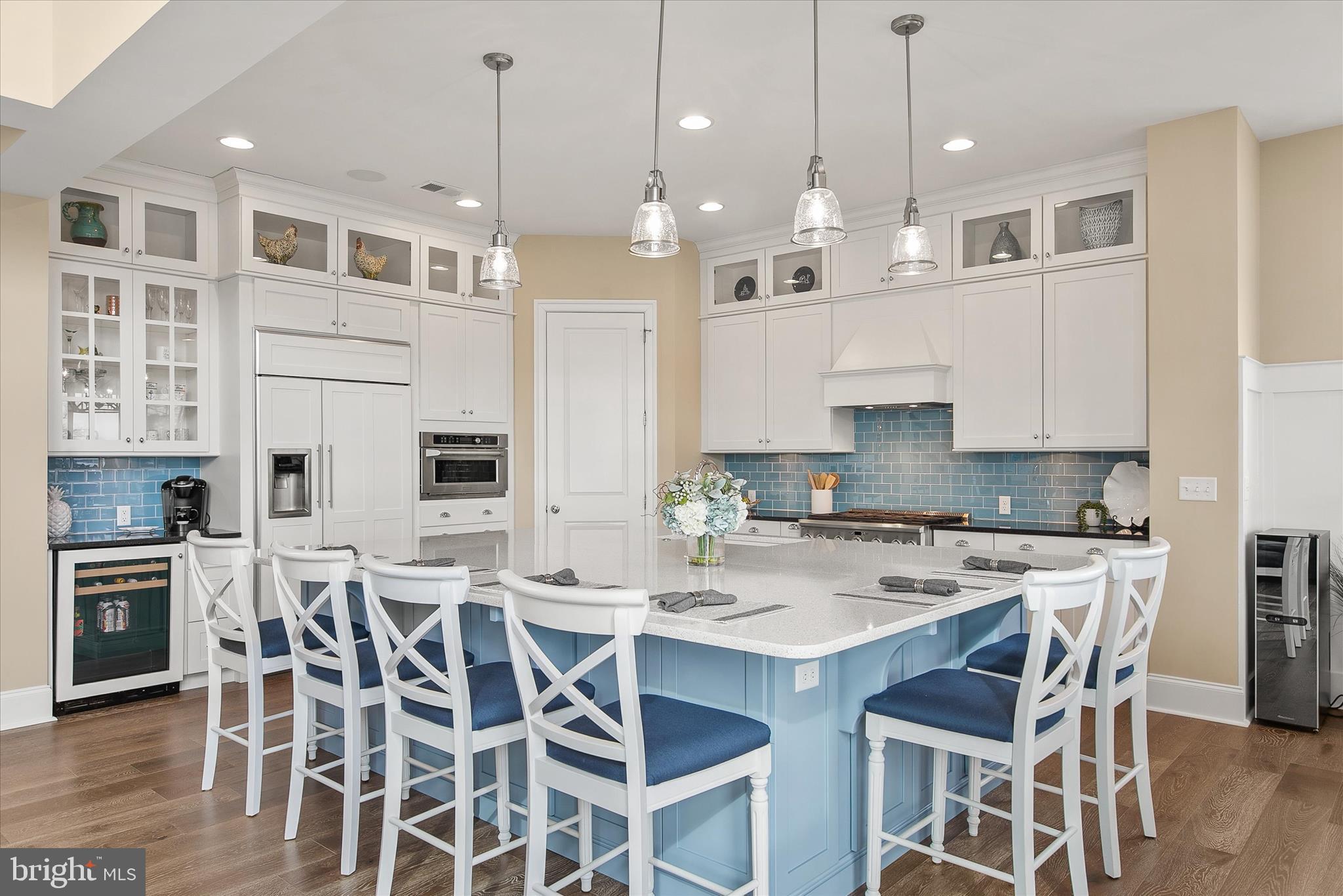 PENINSULA - Residential