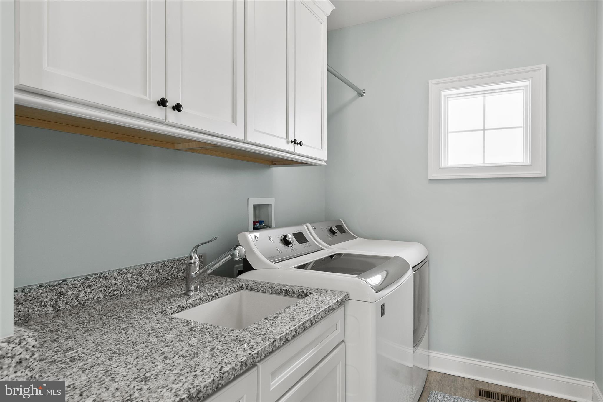 PENINSULA - Residential