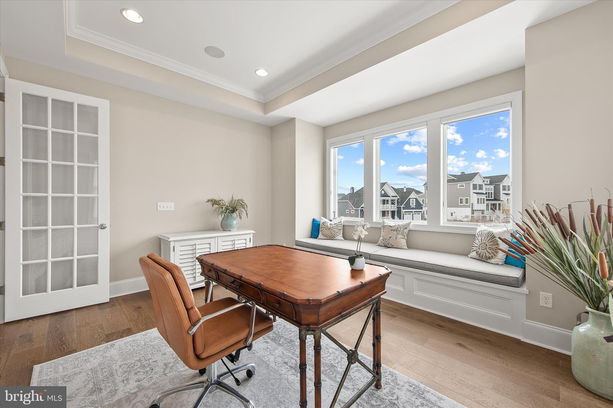 PENINSULA - Residential