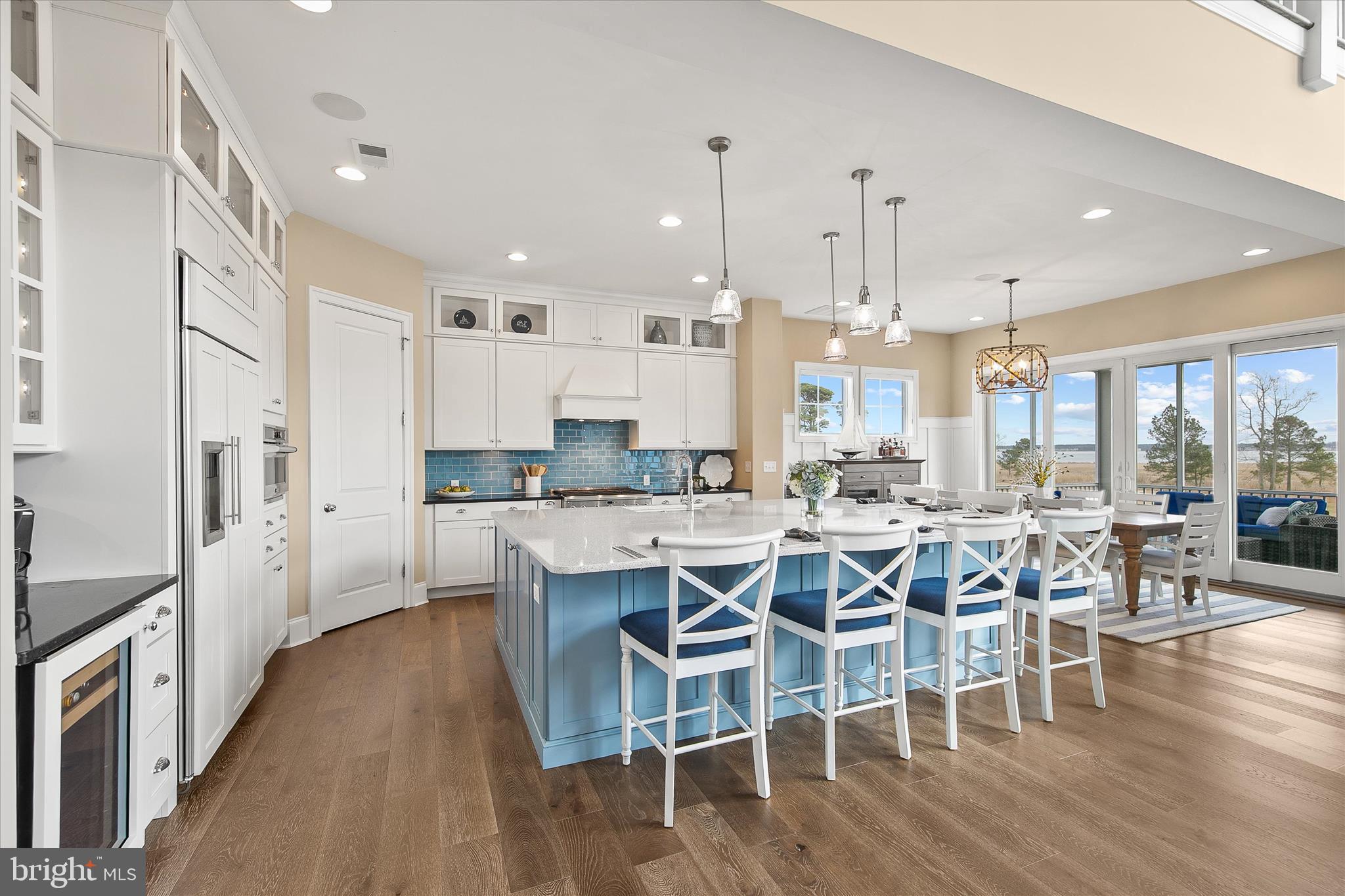 PENINSULA - Residential