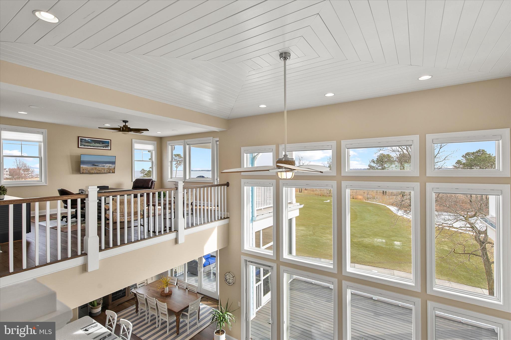 PENINSULA - Residential