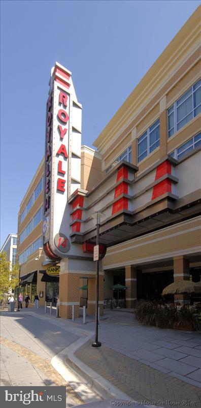 LANDOVER HILLS - Residential