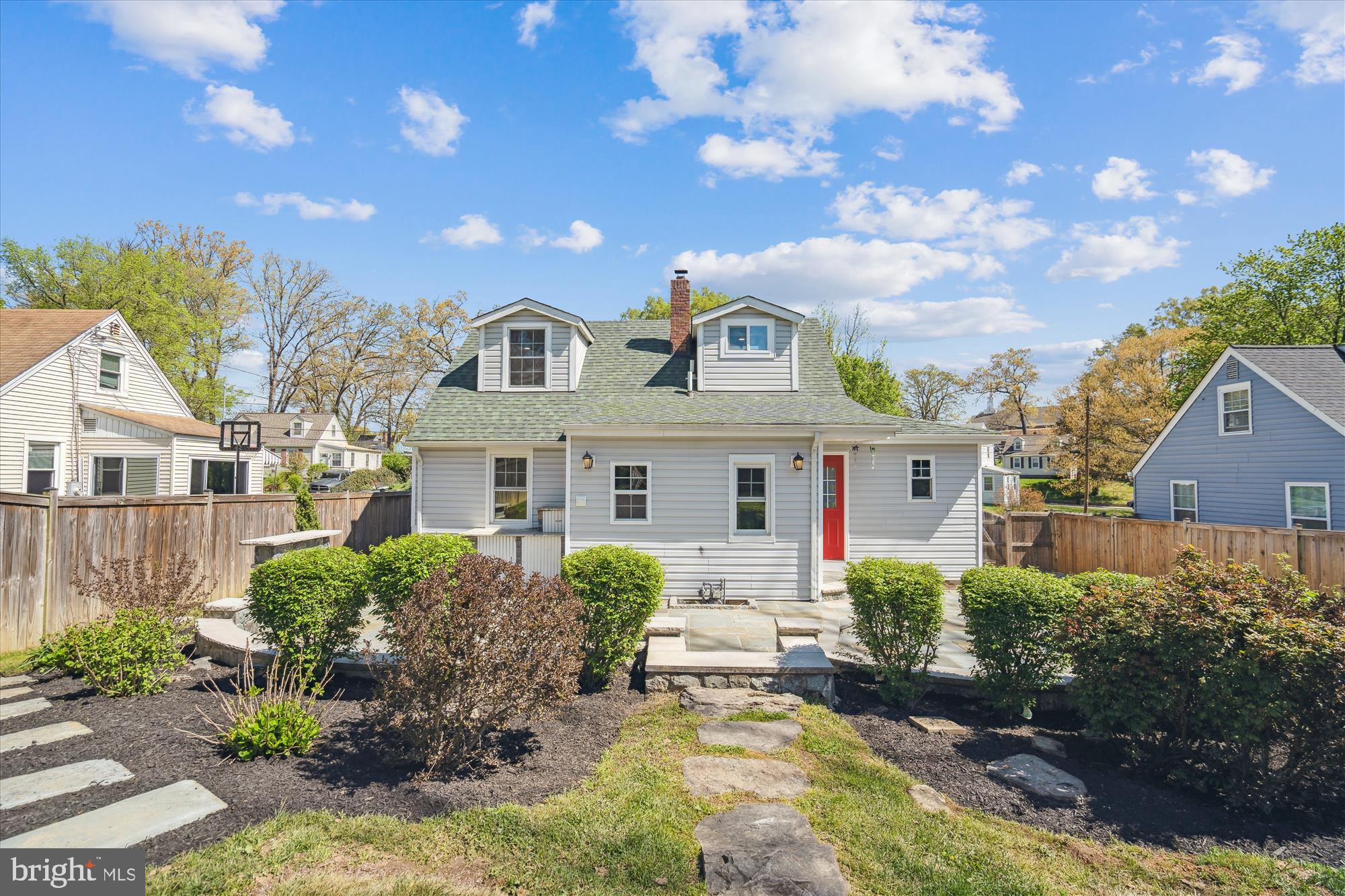 LANDOVER HILLS - Residential