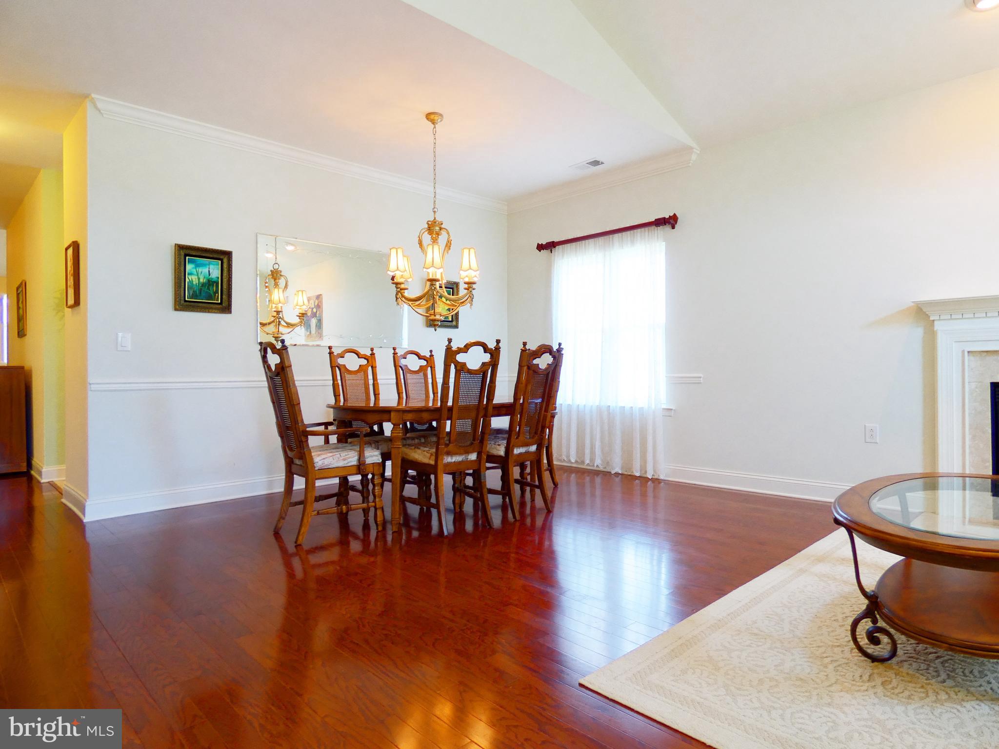 32 EAGLESWOOD DRIVE