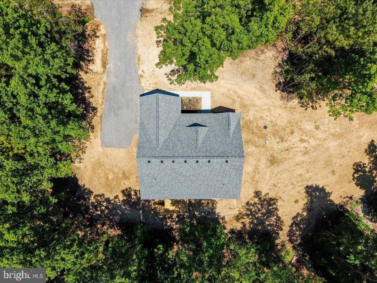 THE WATERS AT LAKE ANNA - Residential