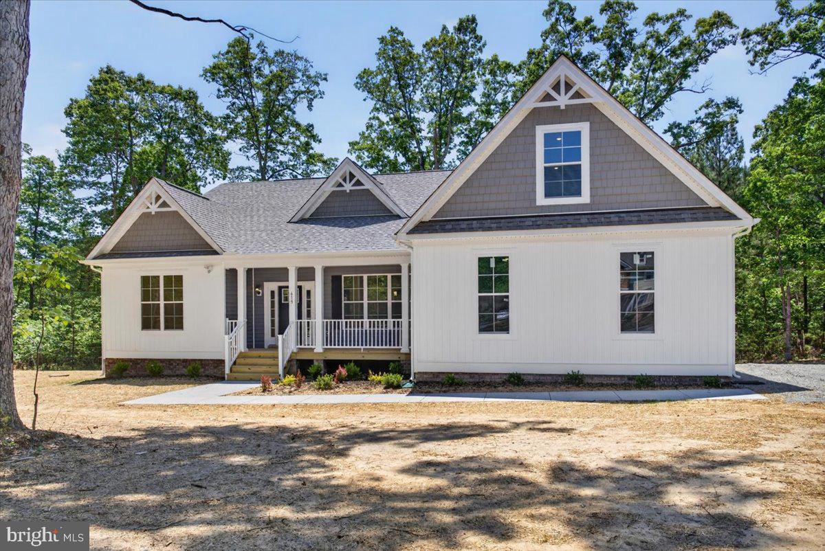 THE WATERS AT LAKE ANNA - Residential
