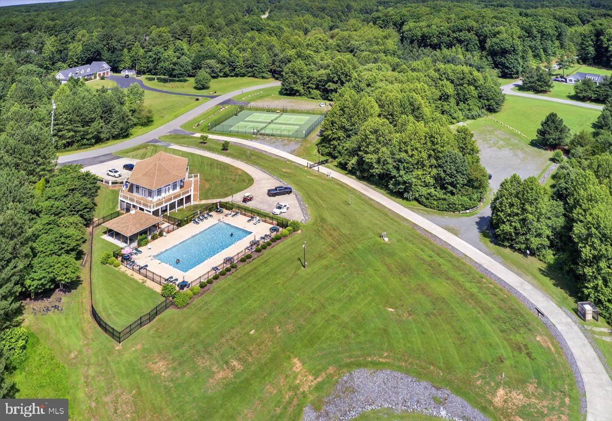 THE WATERS AT LAKE ANNA - Residential