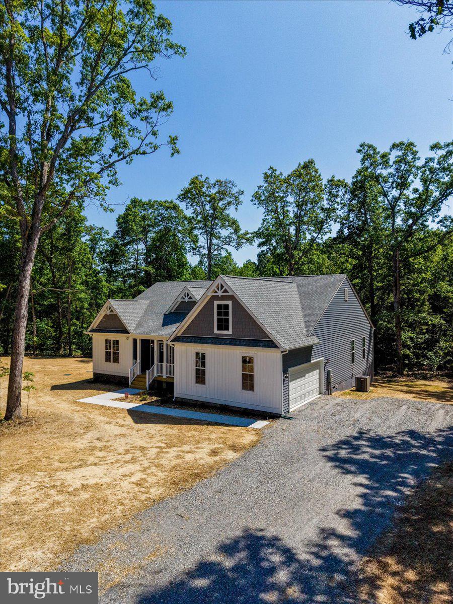 THE WATERS AT LAKE ANNA - Residential
