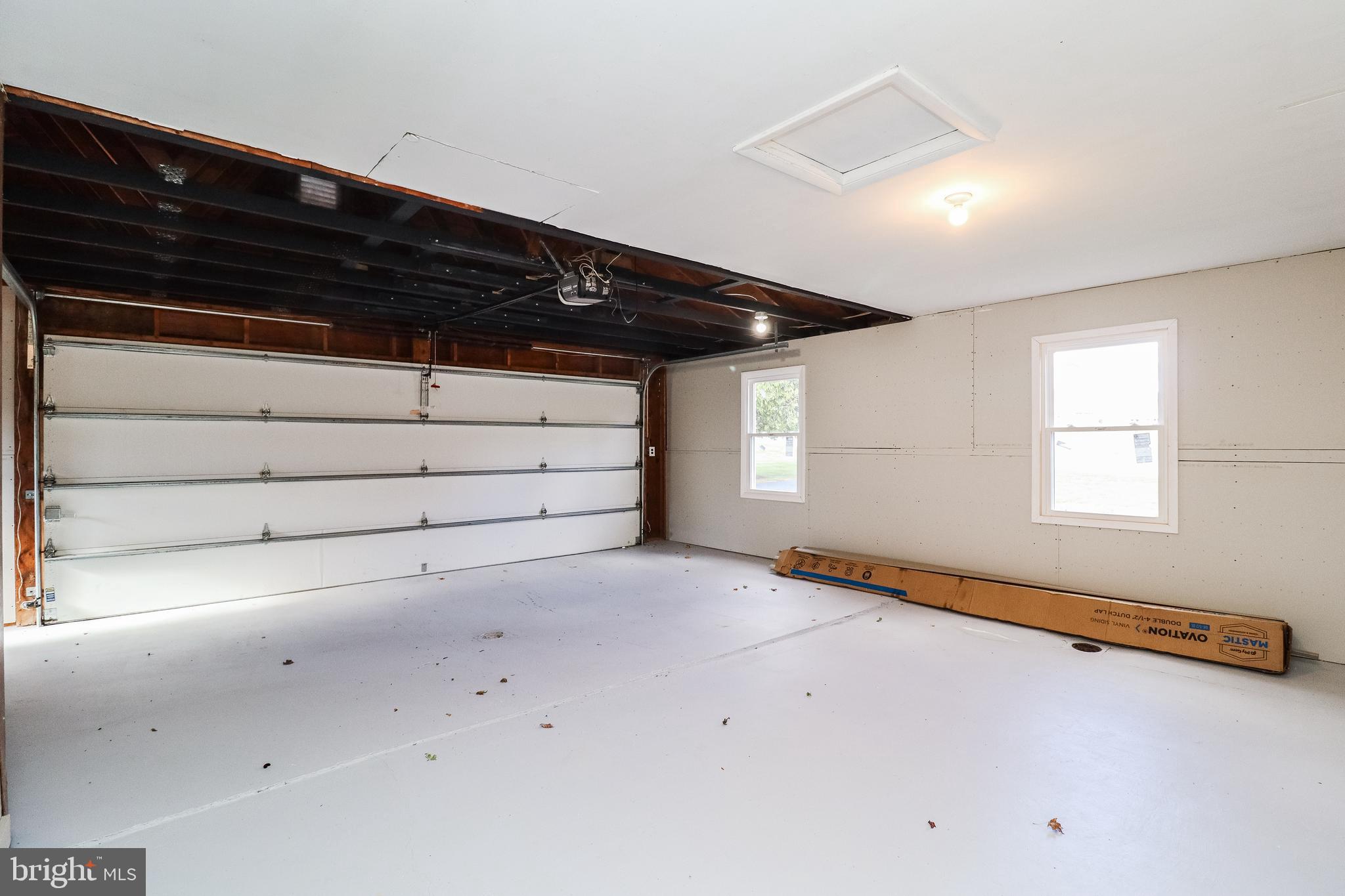 LINGLESTOWN - Commercial Sale