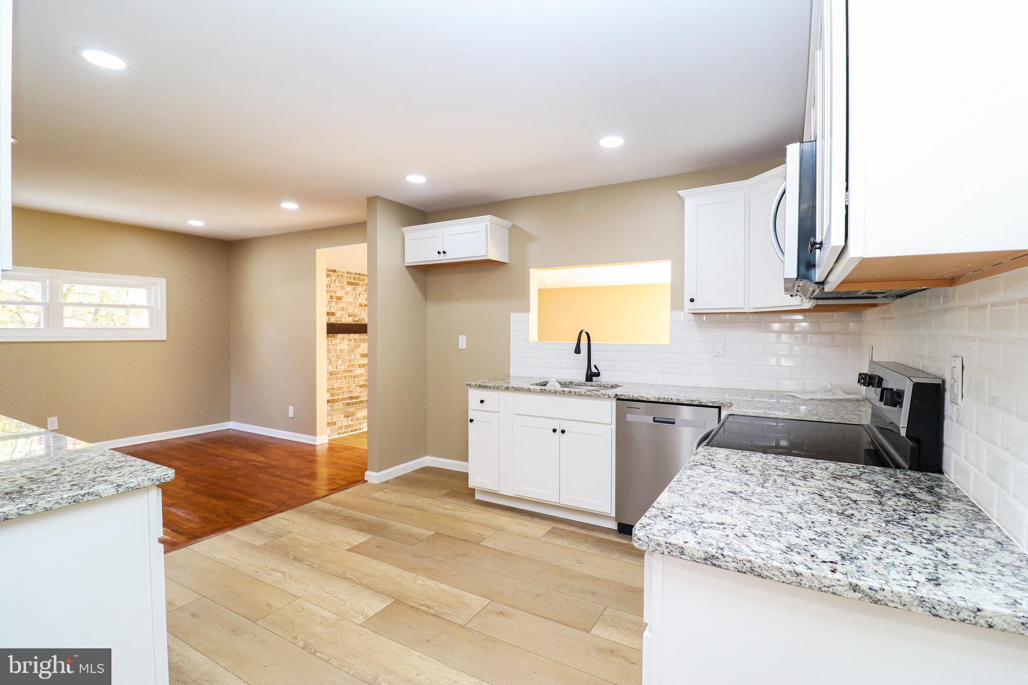 LINGLESTOWN - Commercial Sale