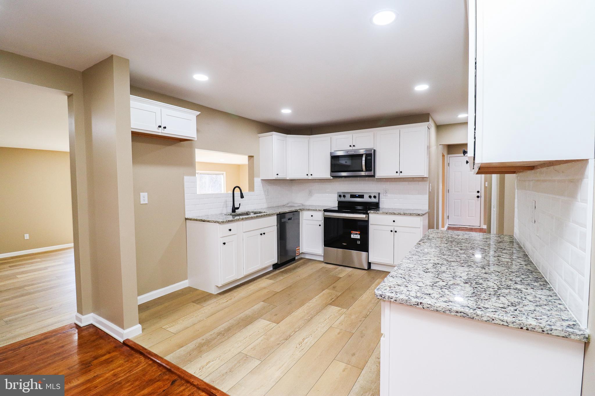 LINGLESTOWN - Commercial Sale