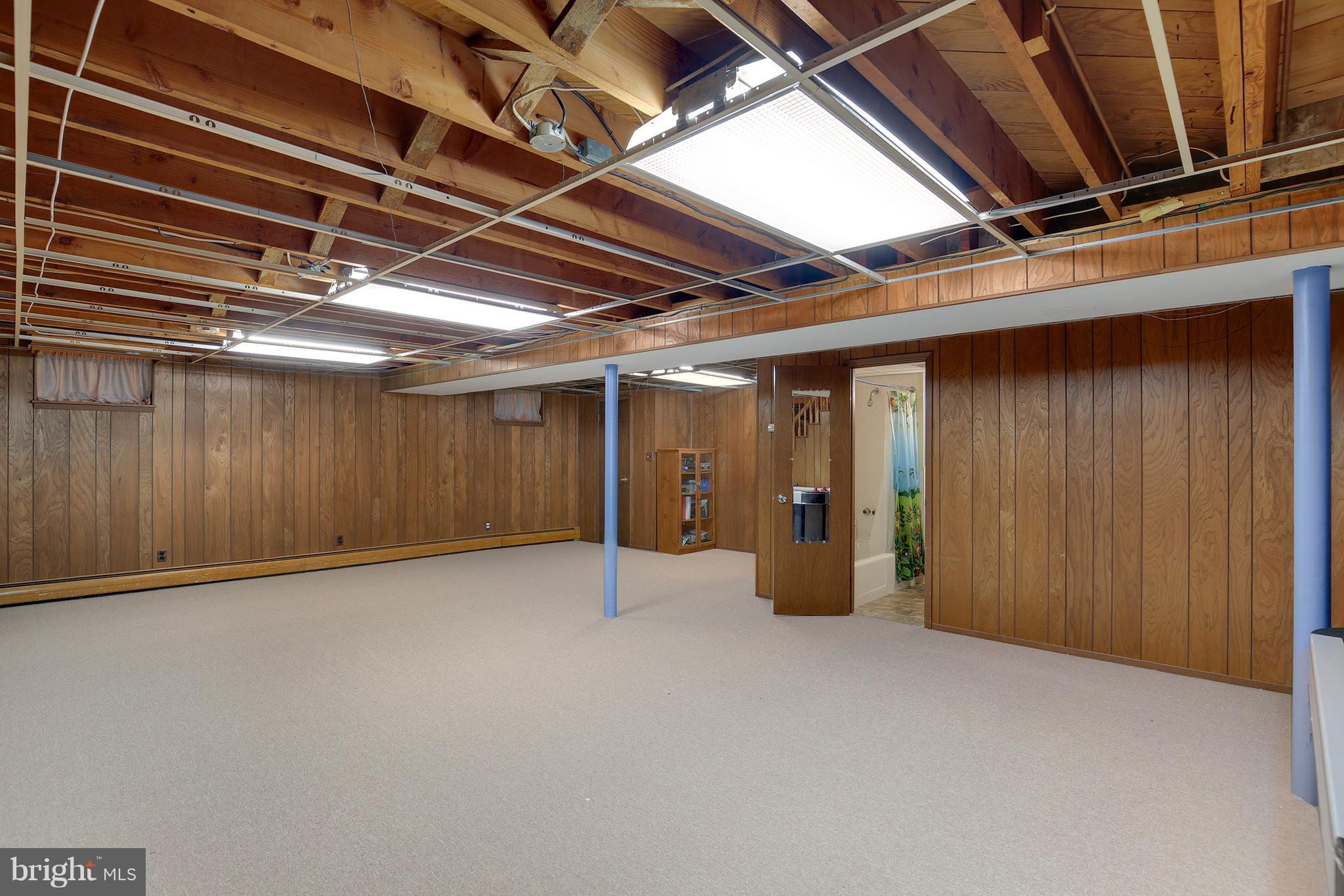 WILTON ACRES - Residential