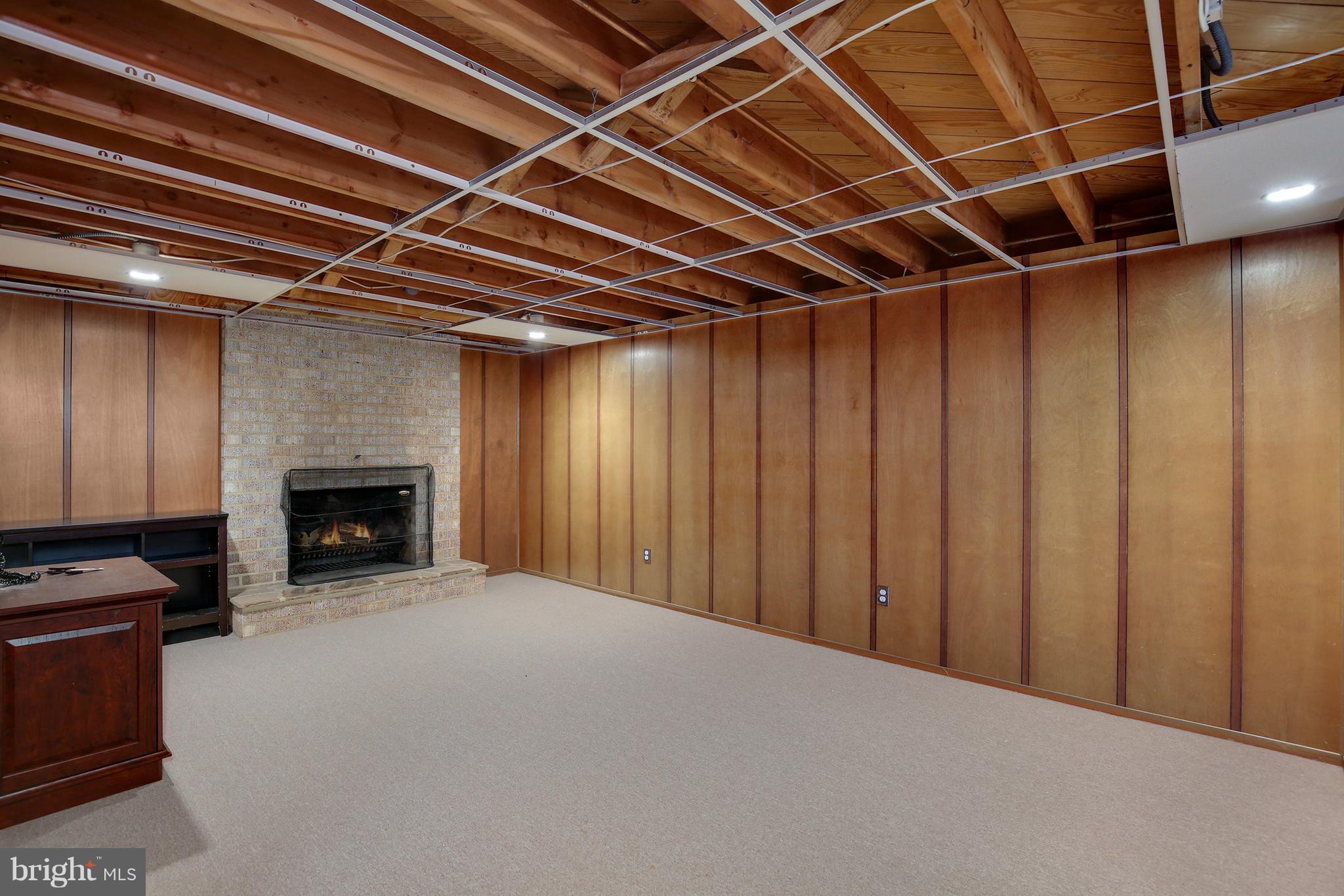 WILTON ACRES - Residential