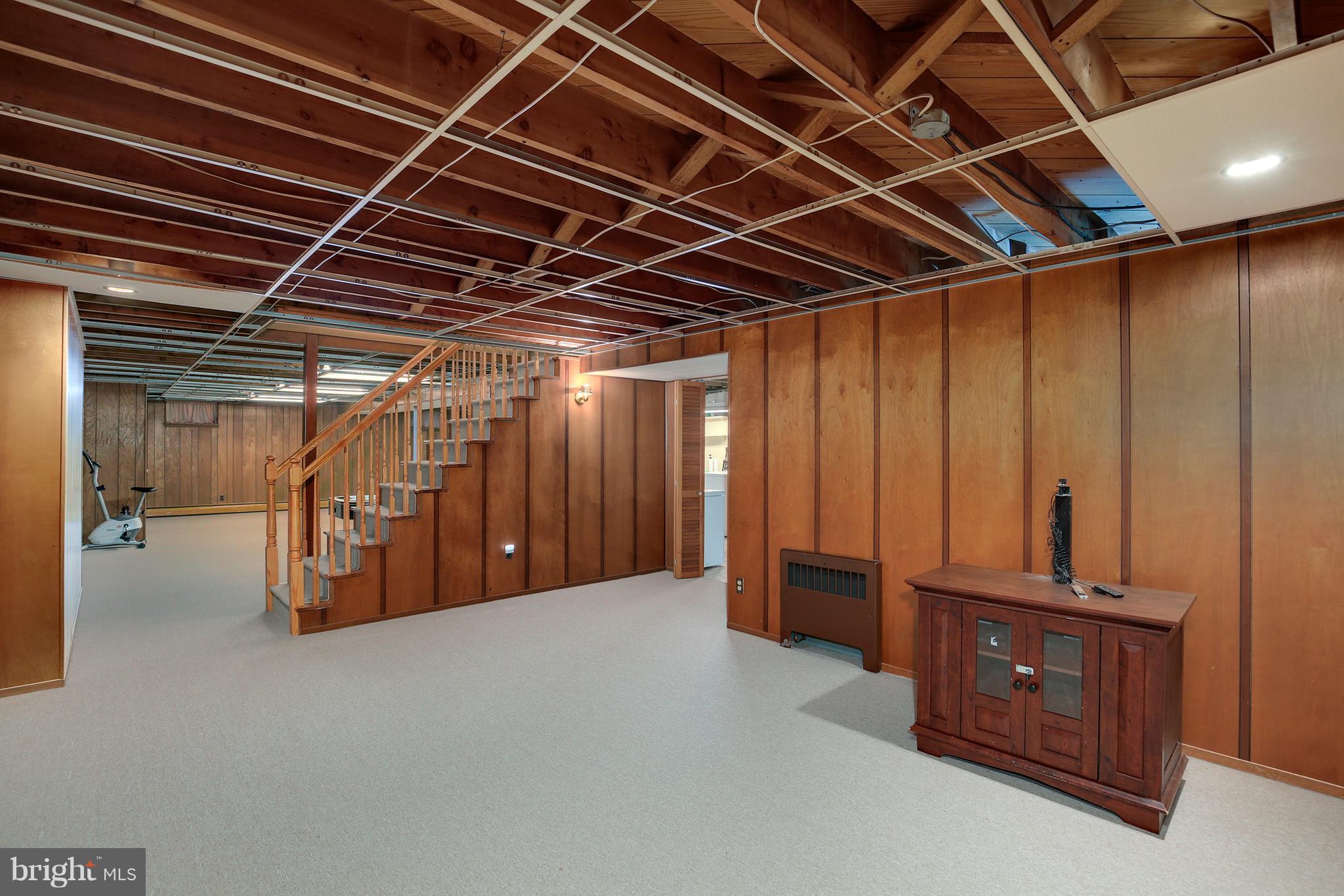 WILTON ACRES - Residential