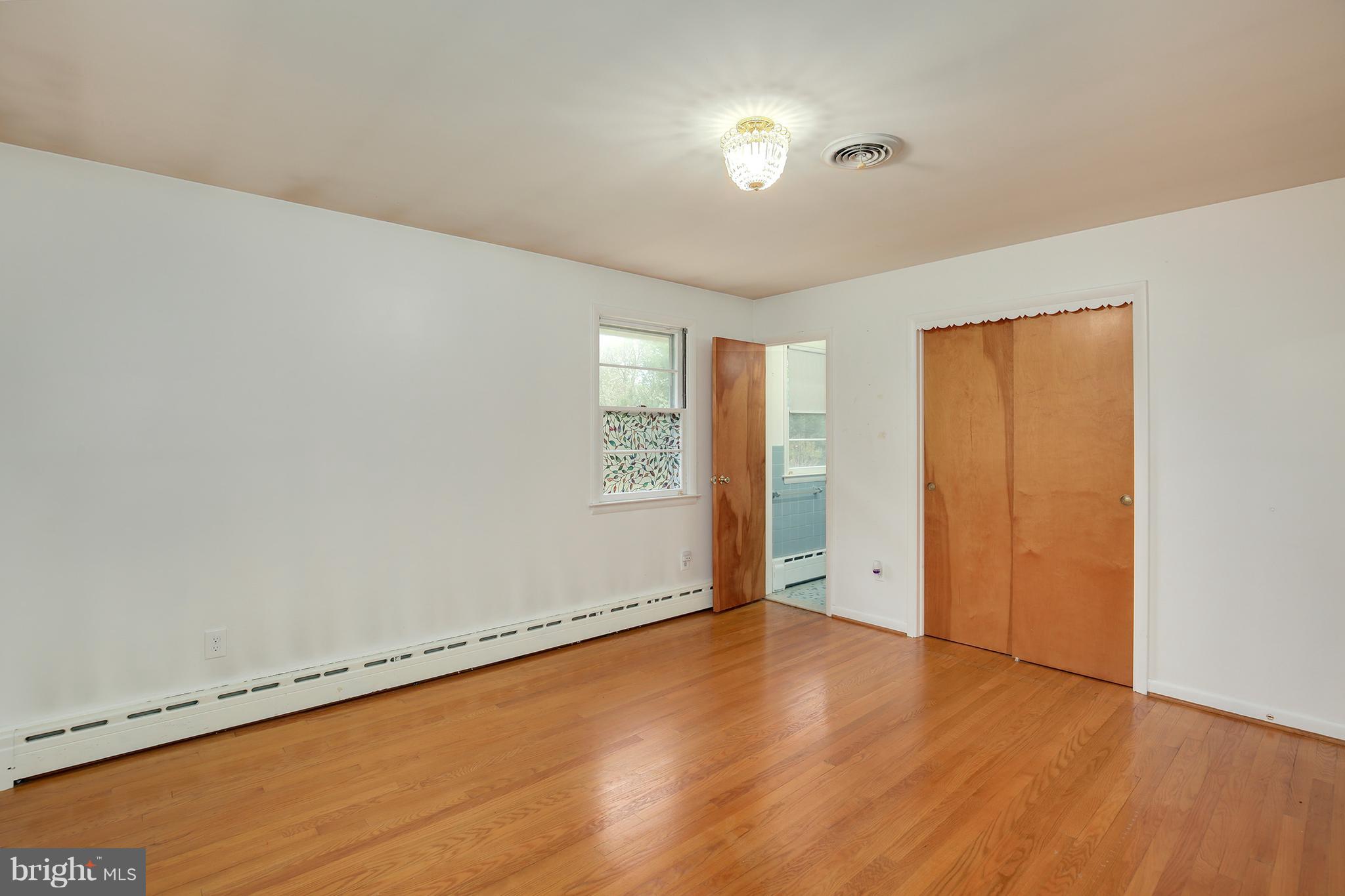 WILTON ACRES - Residential