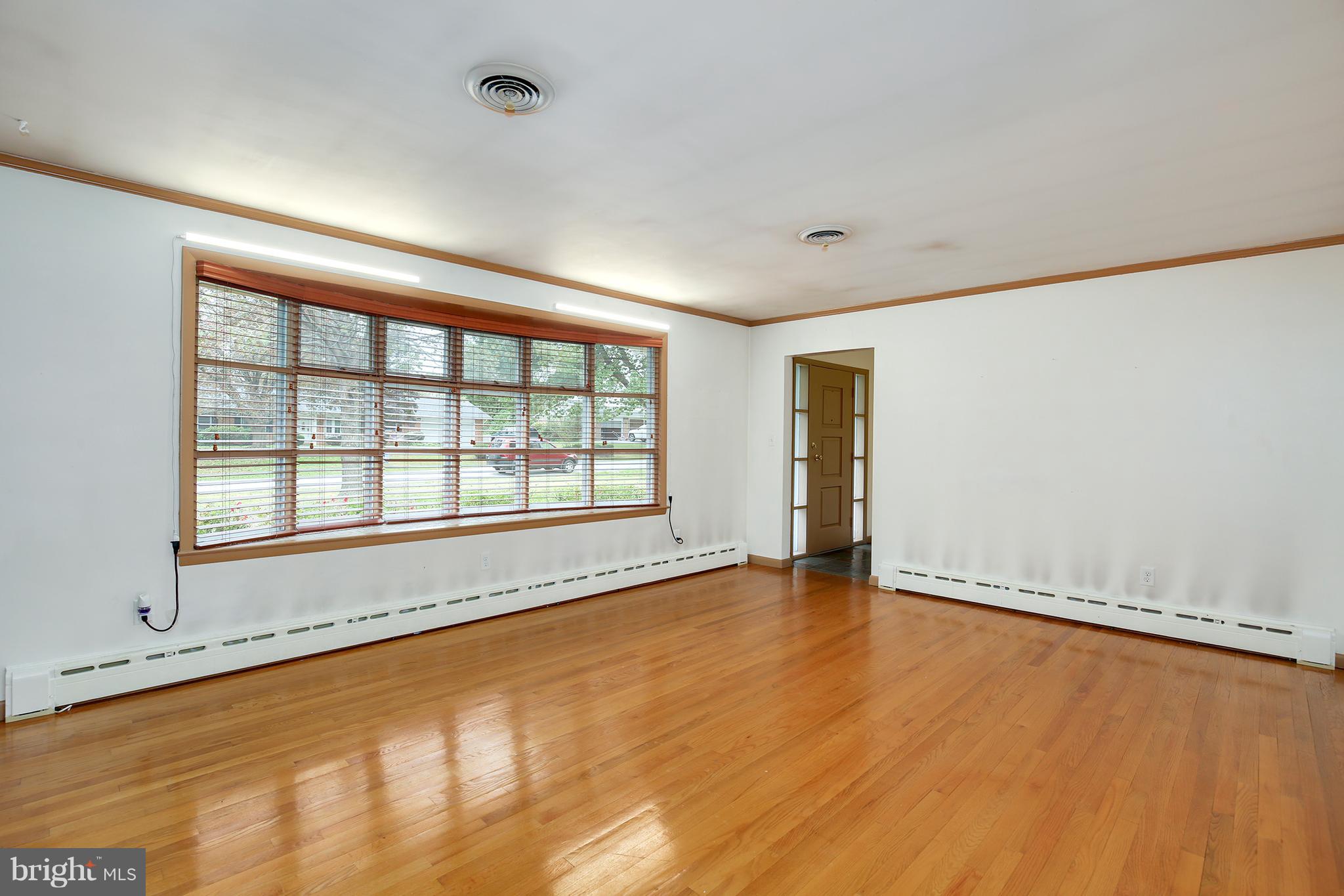 WILTON ACRES - Residential