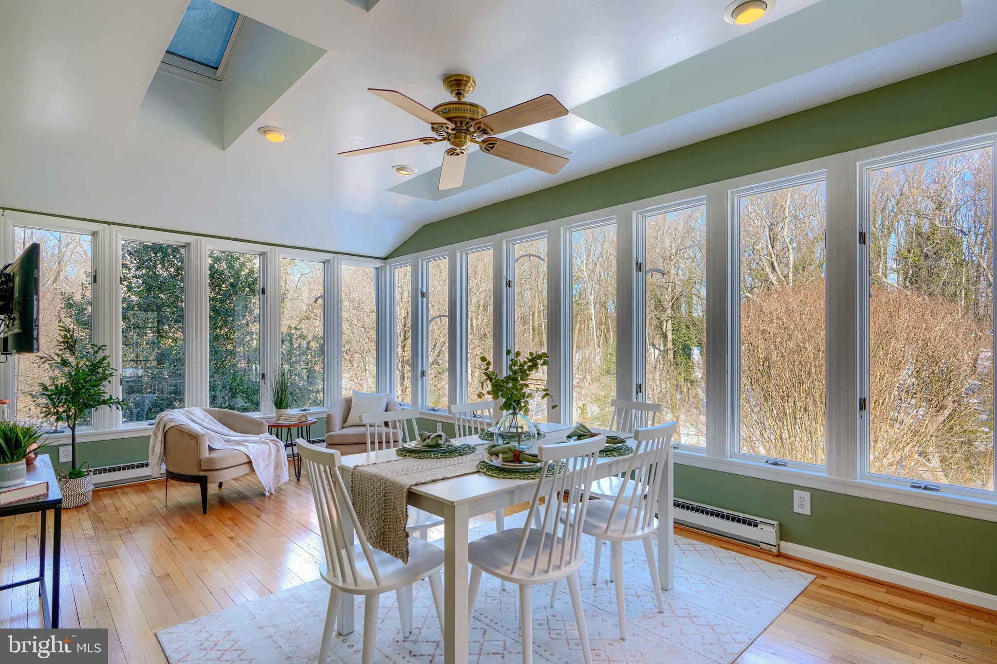 RUXTON - Residential