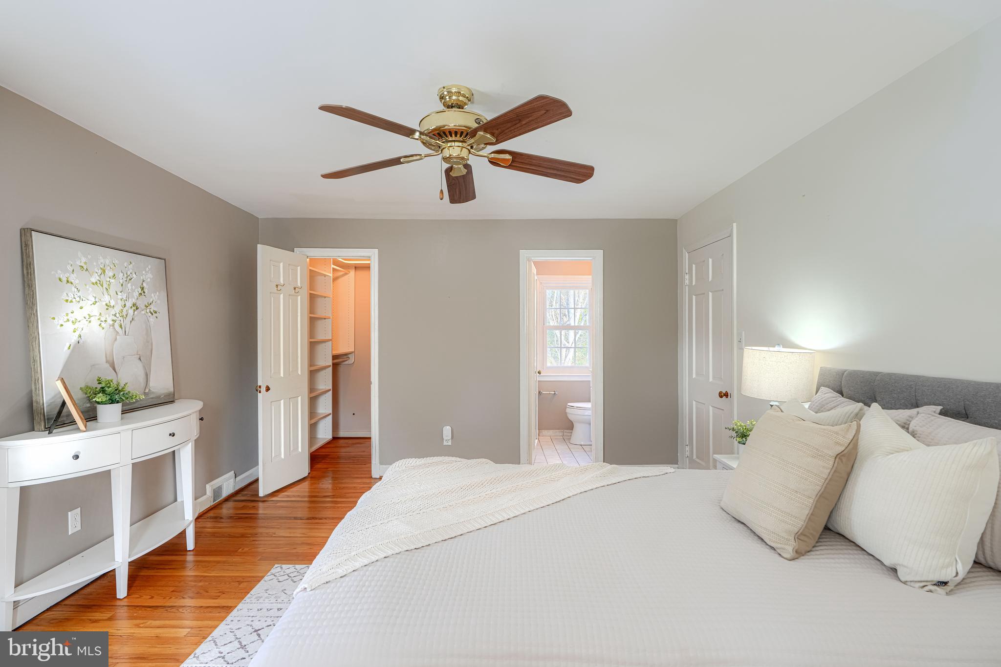 RUXTON - Residential