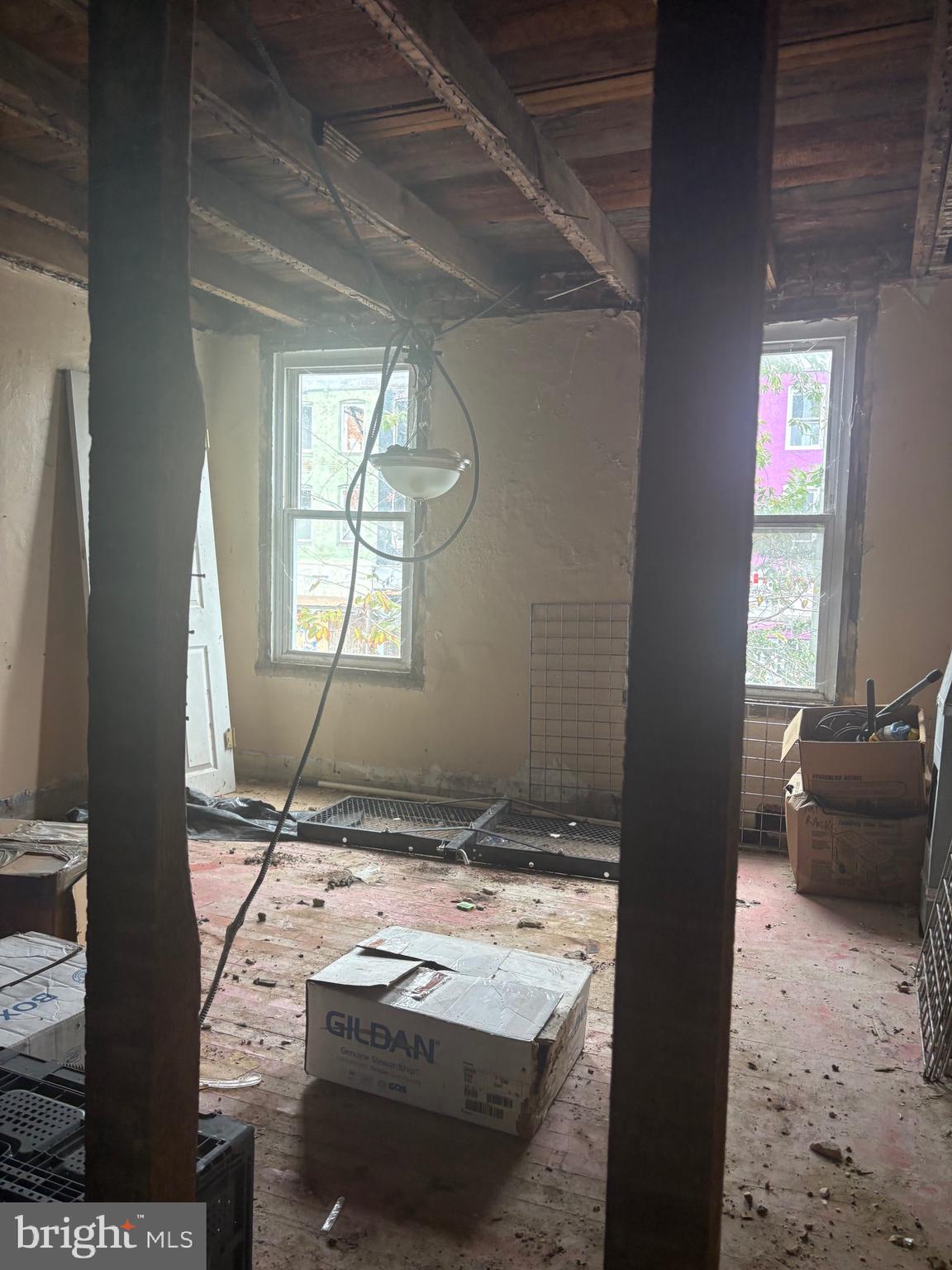 BOOTH-BOYD - Residential