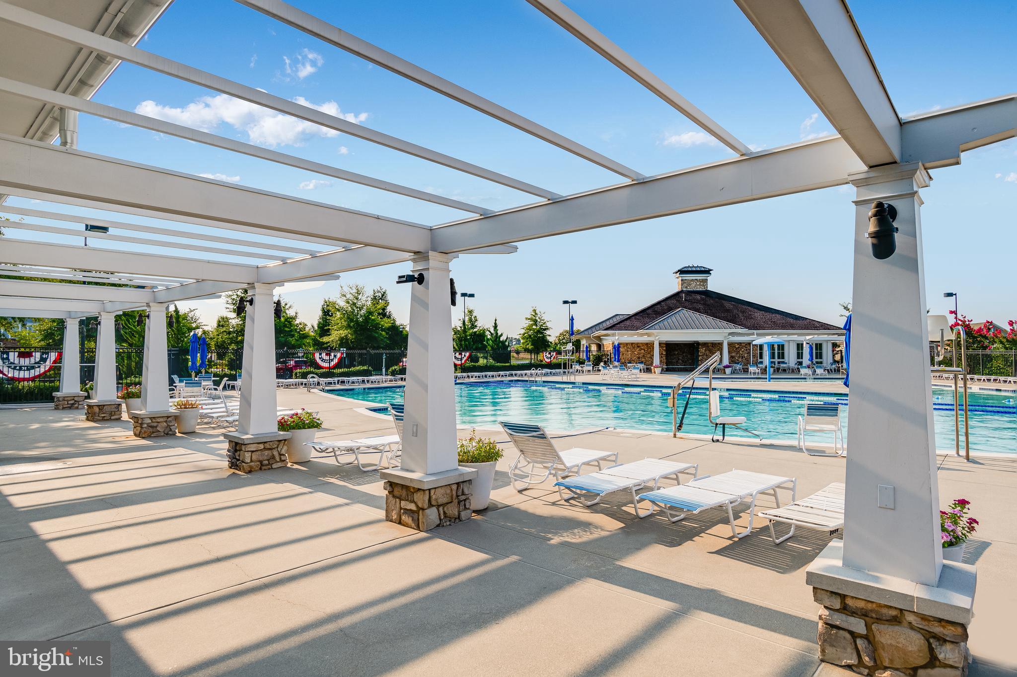 PLANTATION LAKES - Residential