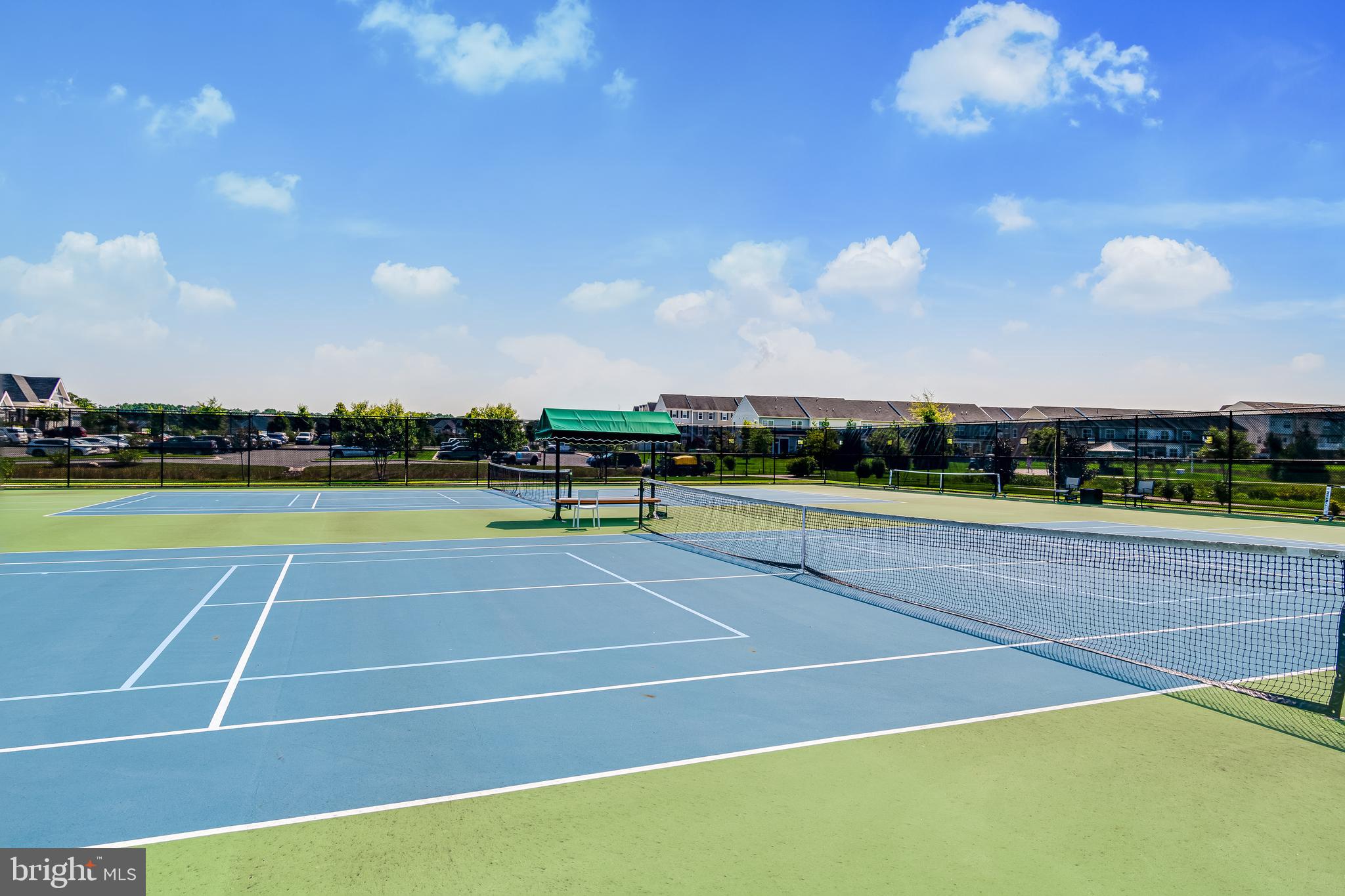 PLANTATION LAKES - Residential