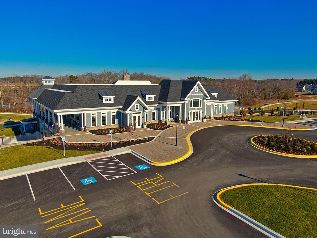 PLANTATION LAKES - Residential