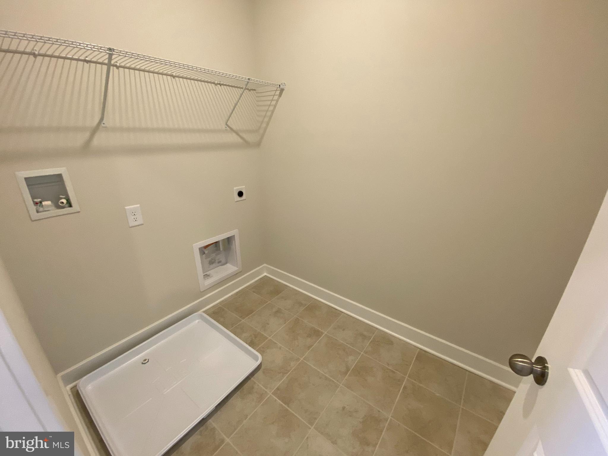 PLANTATION LAKES - Residential