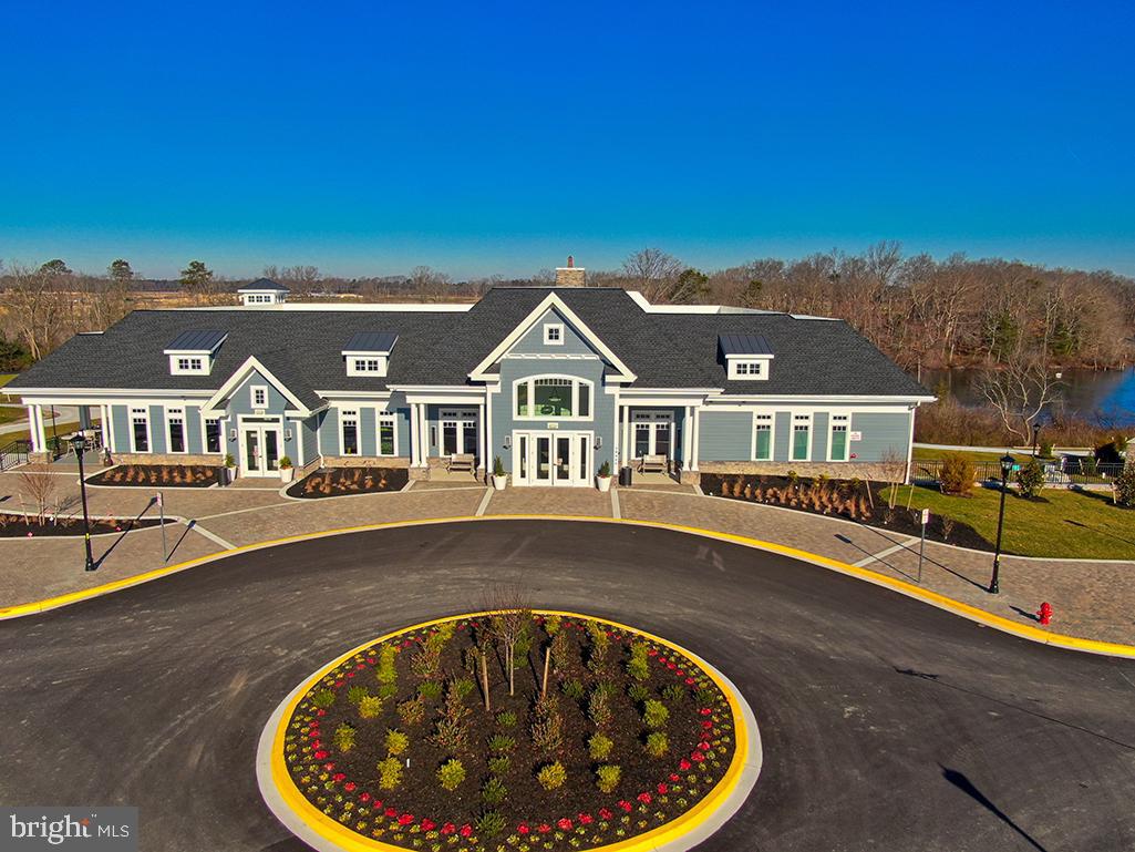 PLANTATION LAKES - Residential