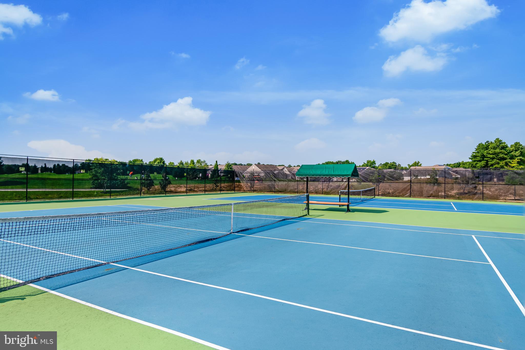 PLANTATION LAKES - Residential