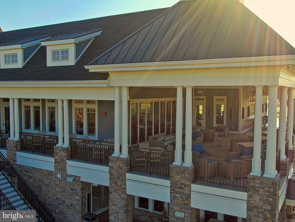 PLANTATION LAKES - Residential