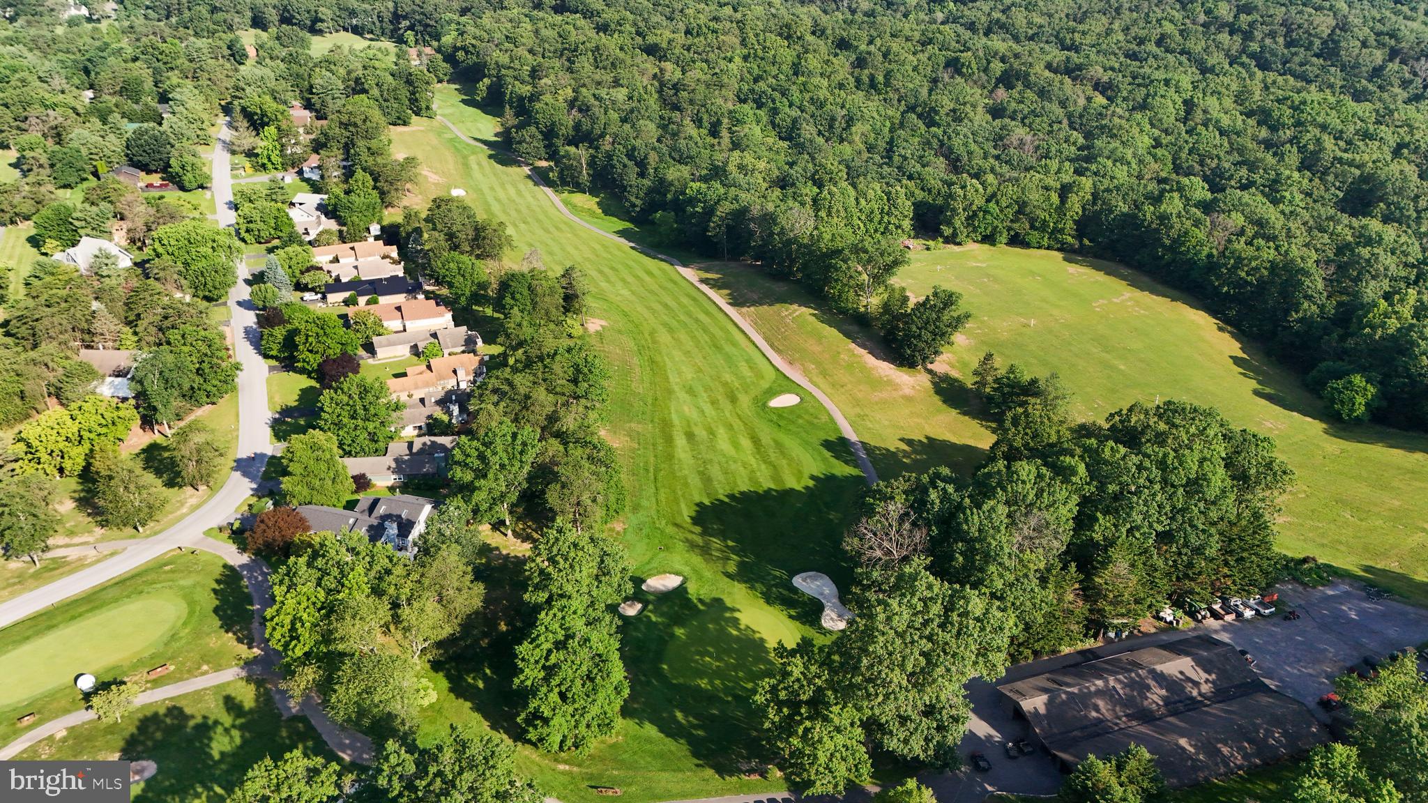 THE WOODS RESORT - Residential