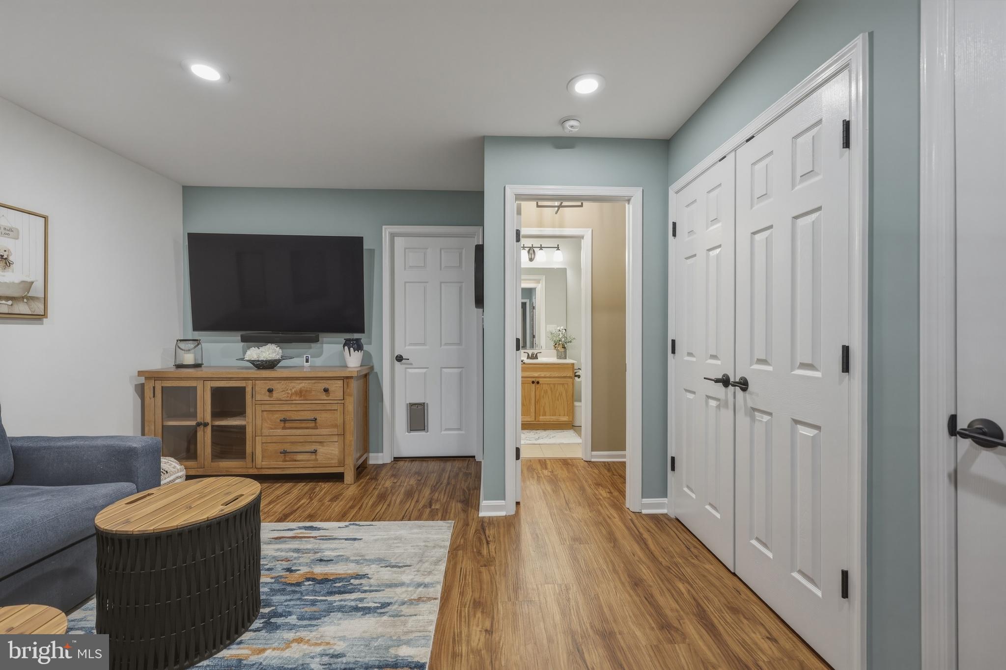 THE WOODS RESORT - Residential