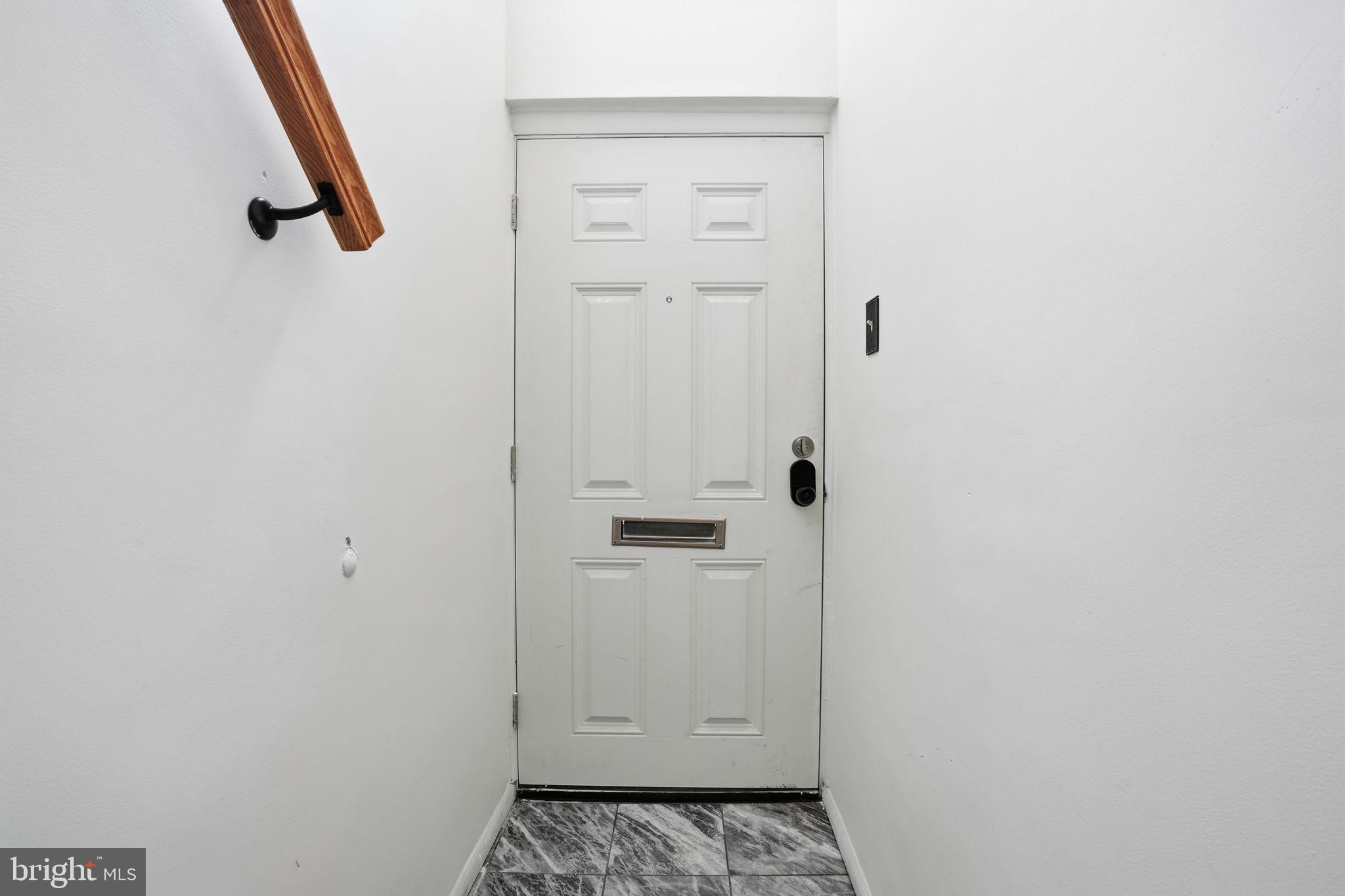 3750 CLARENDON AVENUE 44