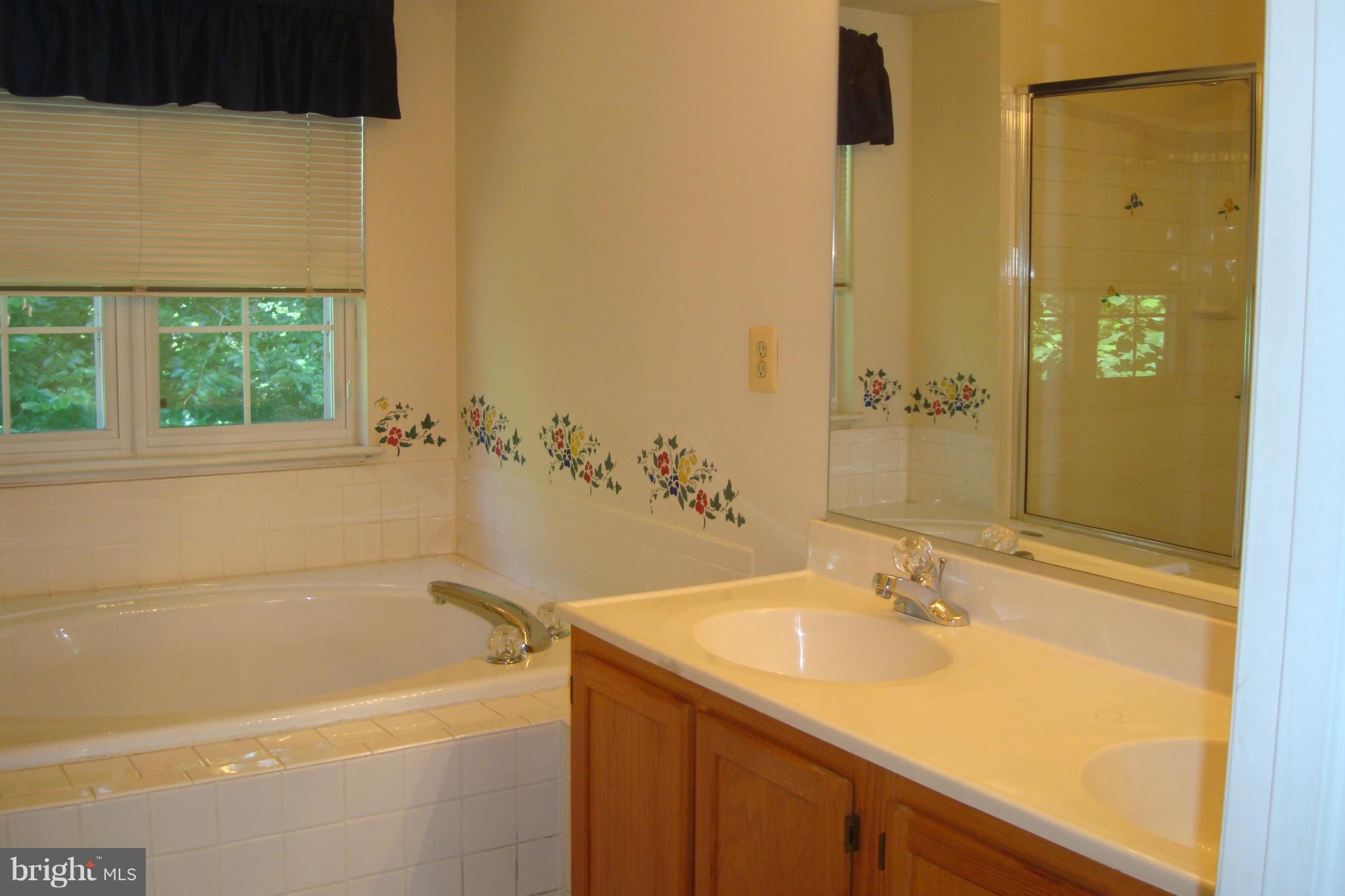 RICHFIELD STATION VILLAGE - Residential