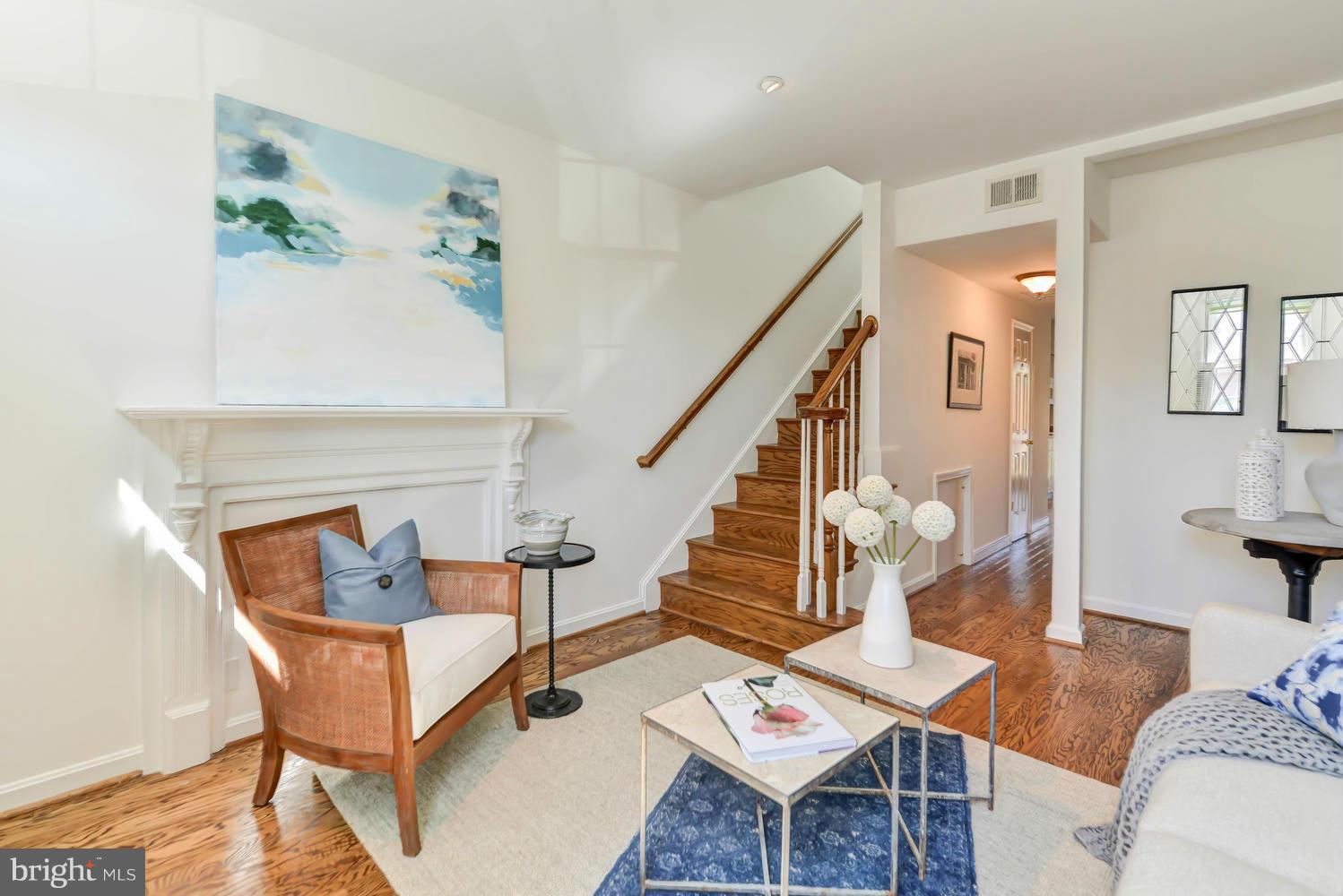 OLD TOWN - Residential