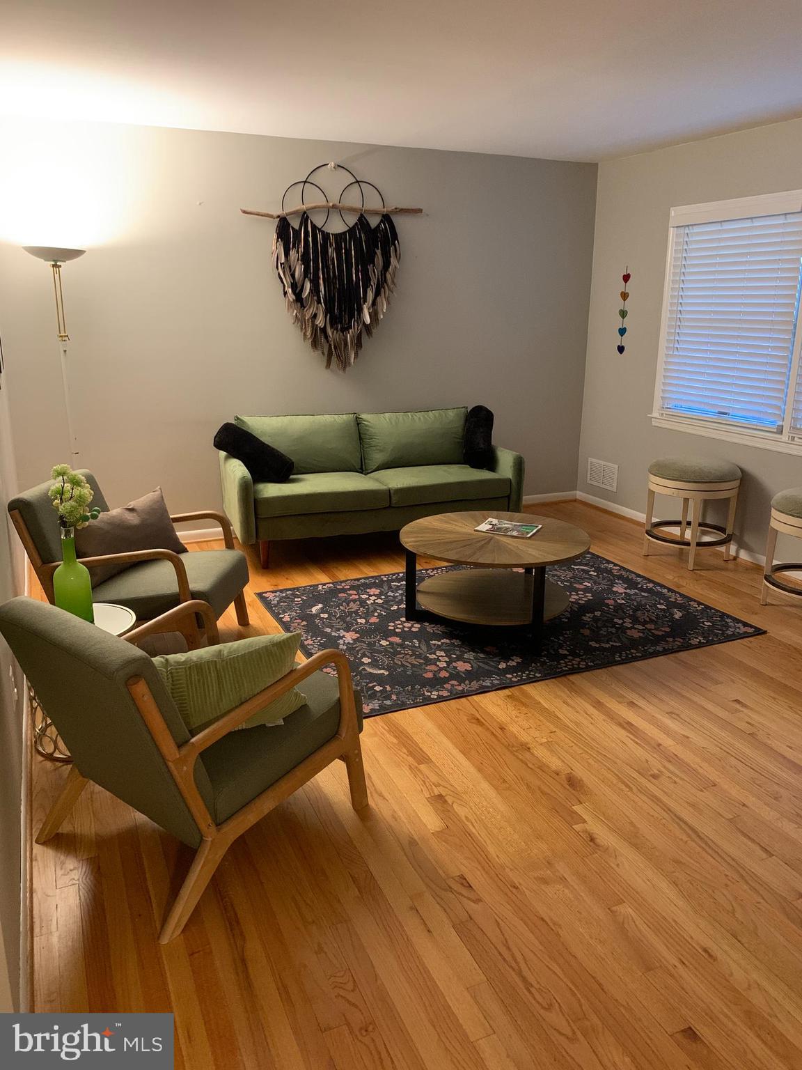 GREENTOP MANOR - Residential