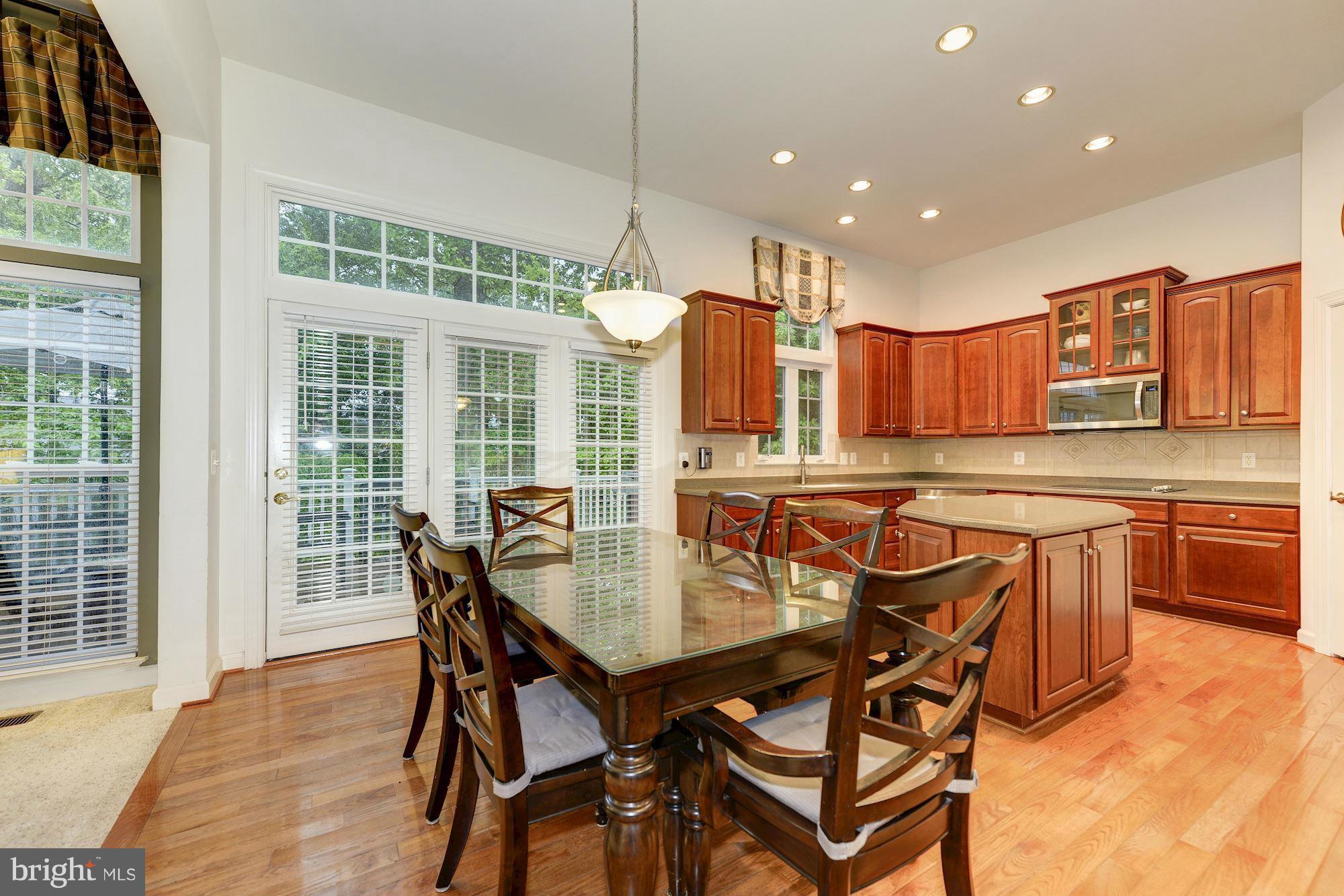 INLET COVE - Residential