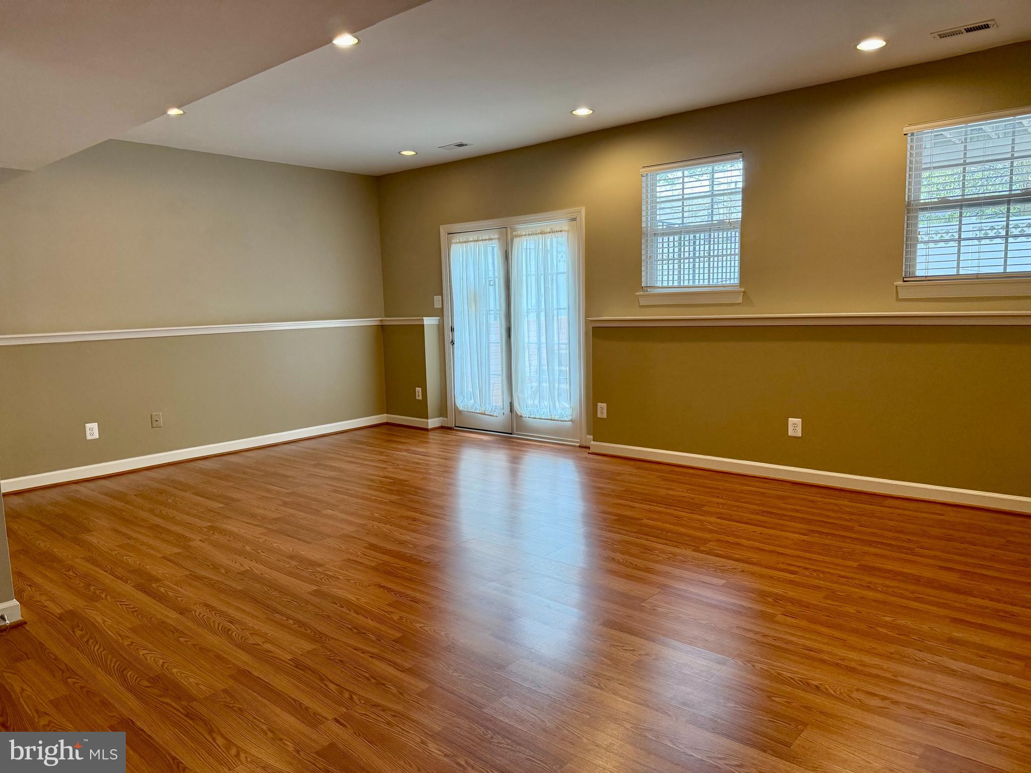 INLET COVE - Residential