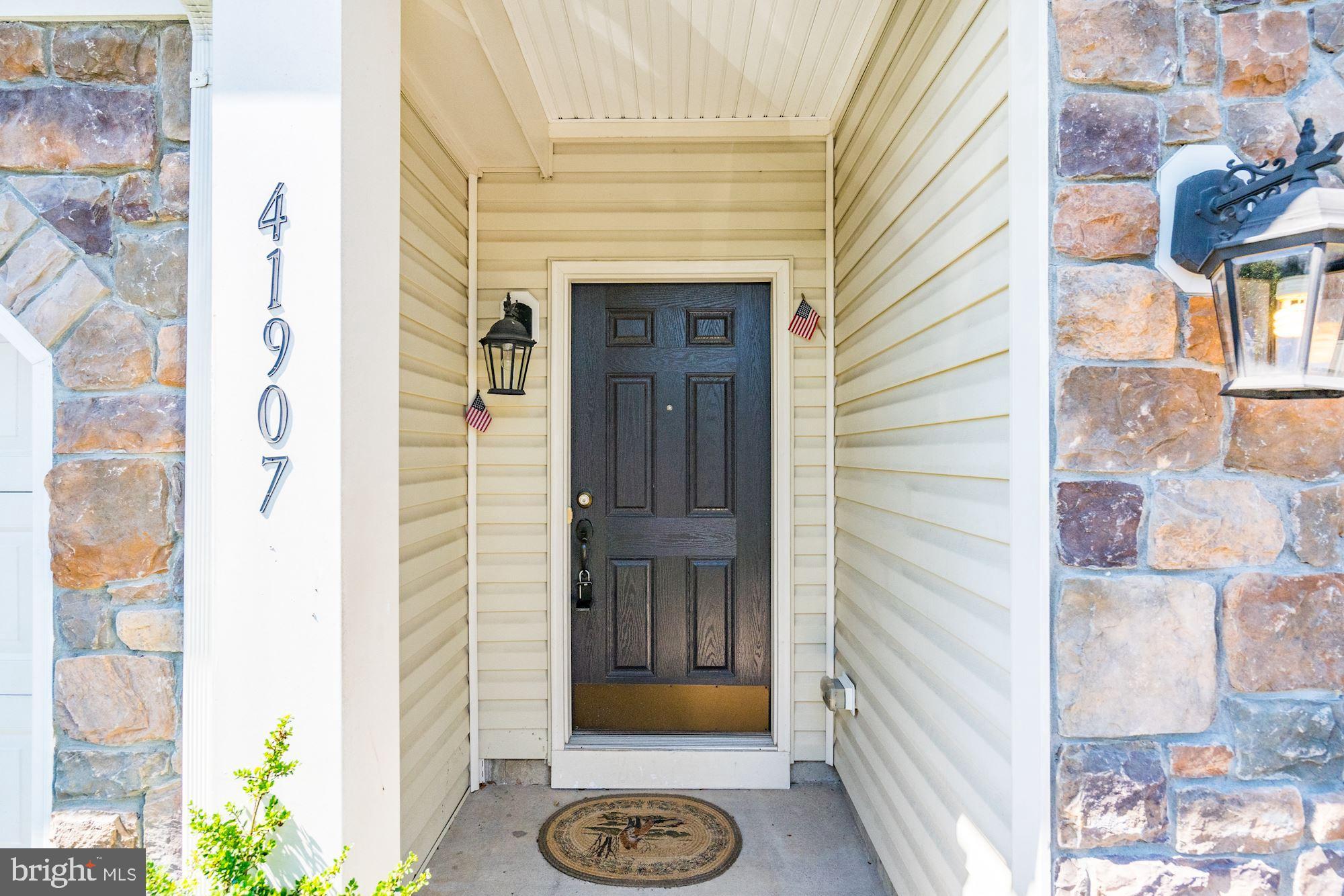 STONE RIDGE SOUTH - Residential Lease