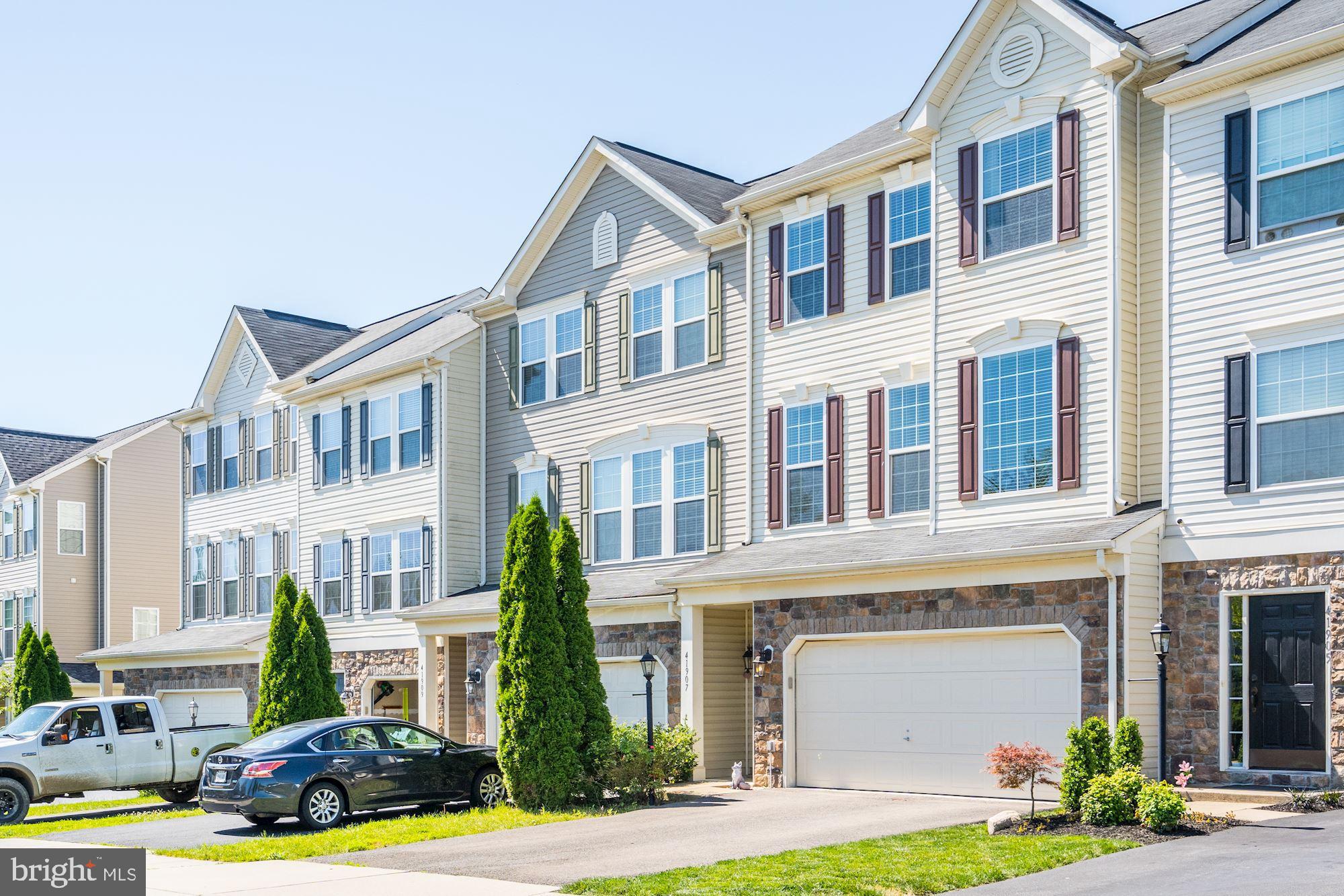 STONE RIDGE SOUTH - Residential Lease