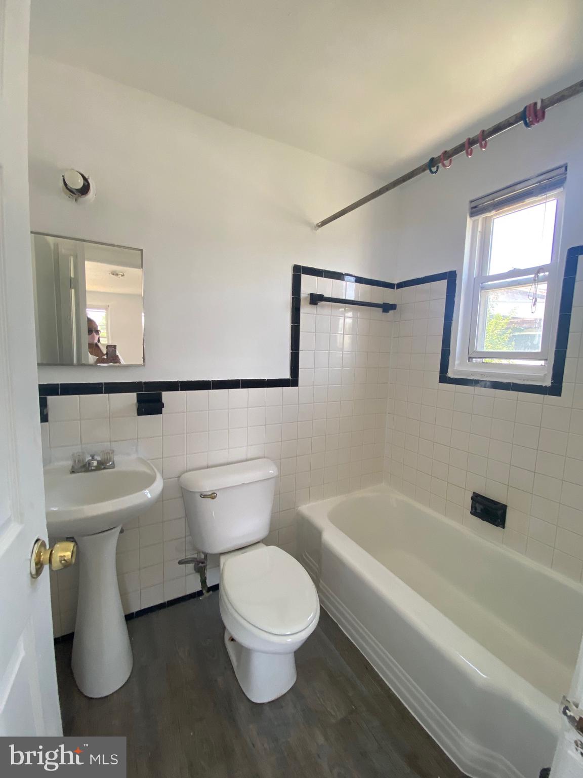 HAMPTON - Residential Lease