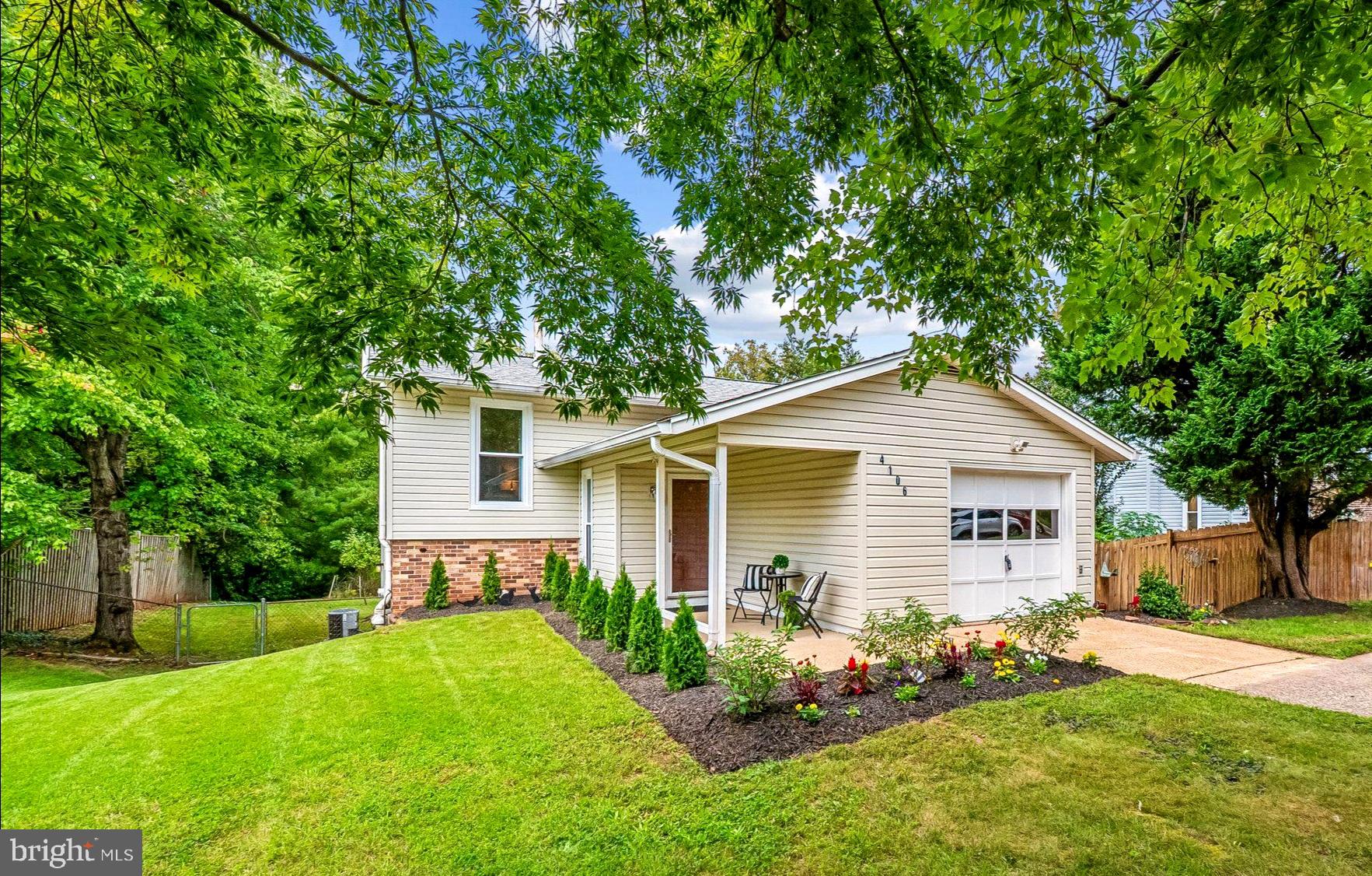 4106 HAMLIN