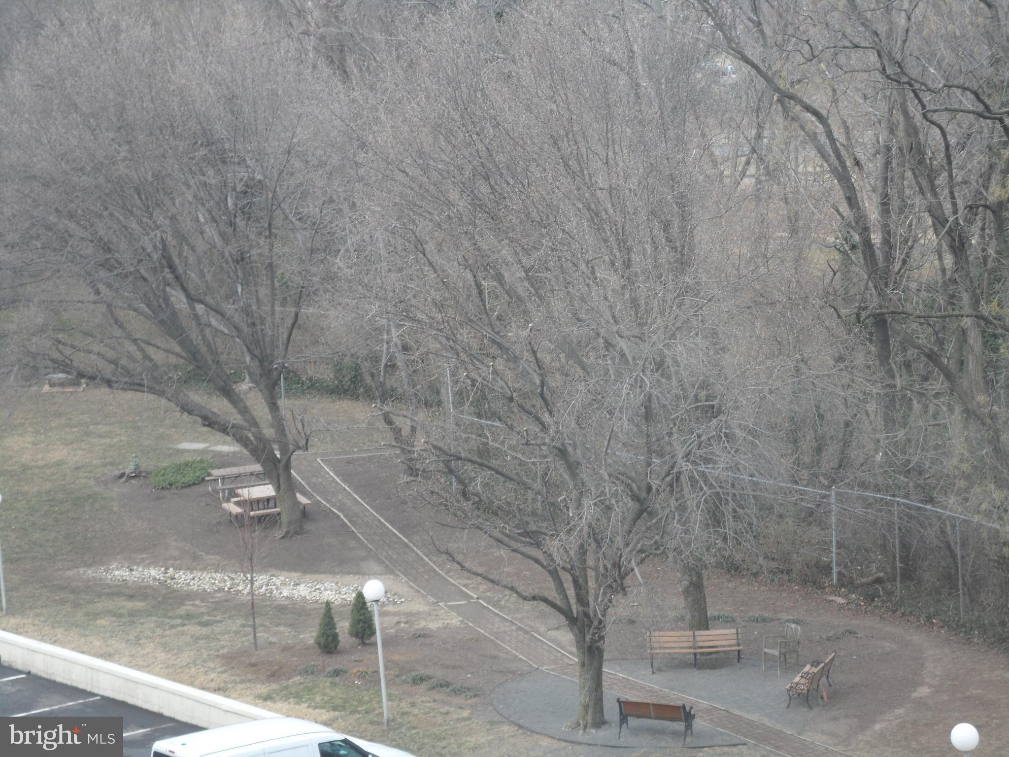 MARINA TOWERS - Residential Lease